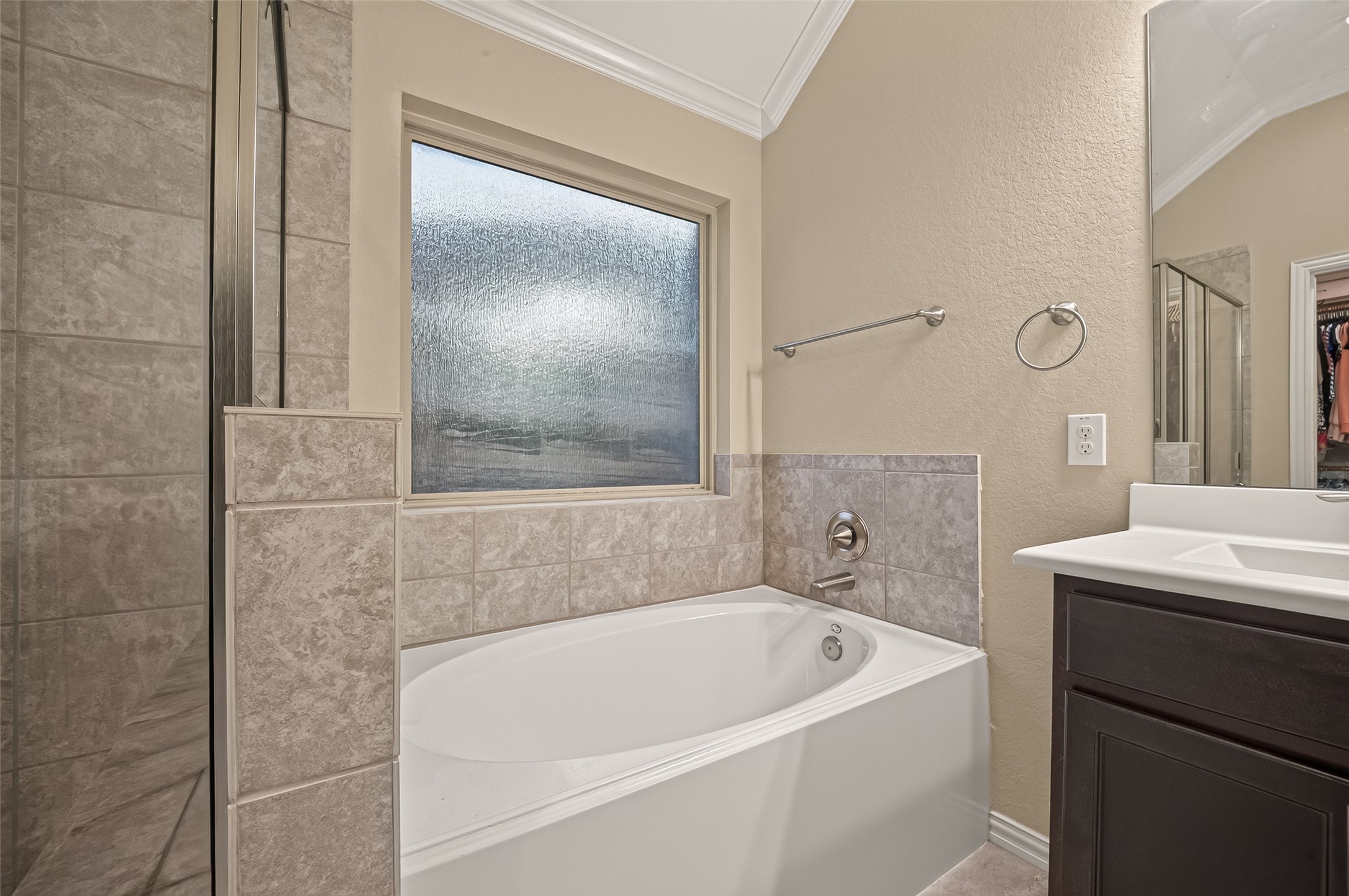 6807 Peach Mill Lane Property Photo 35