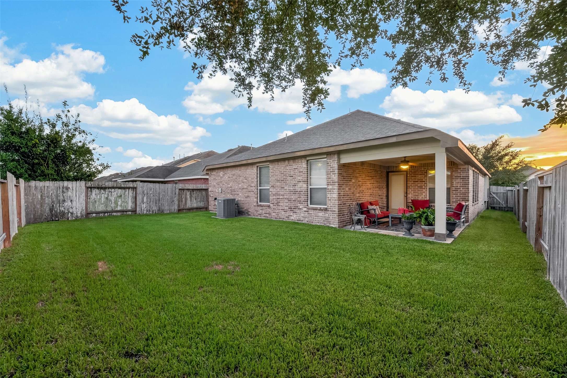 6807 Peach Mill Lane Property Photo 39