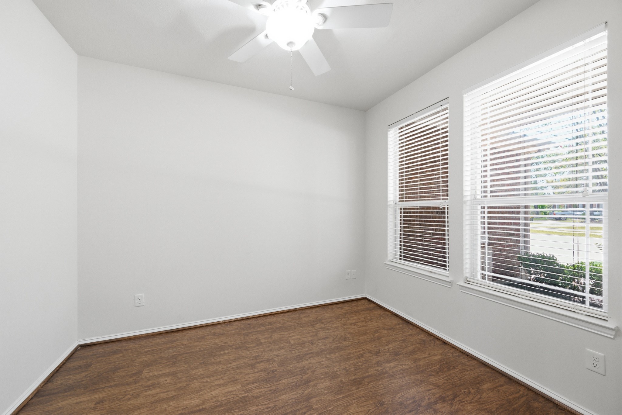 2117 Rushing Spring Drive Property Photo 7