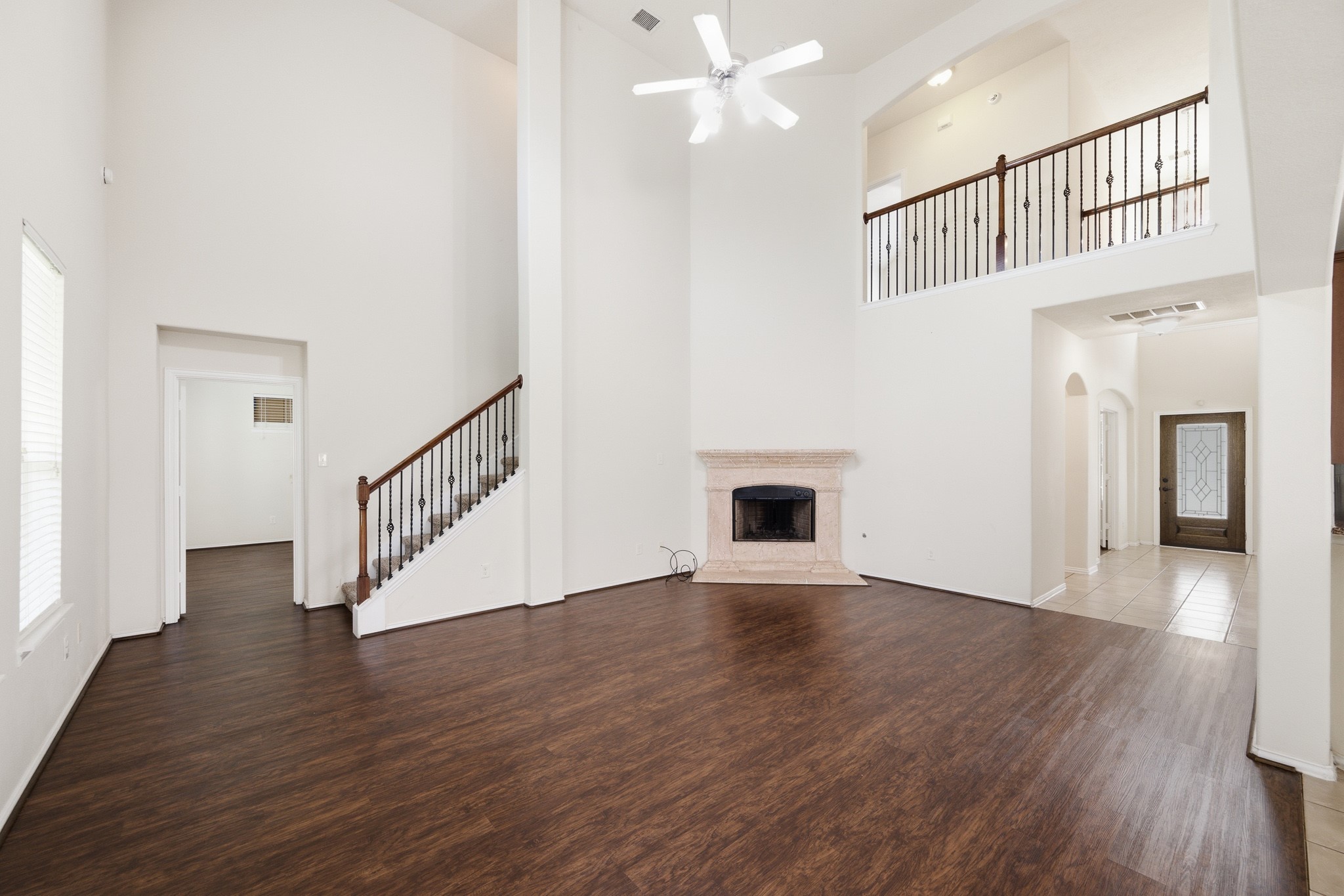 2117 Rushing Spring Drive Property Photo 10
