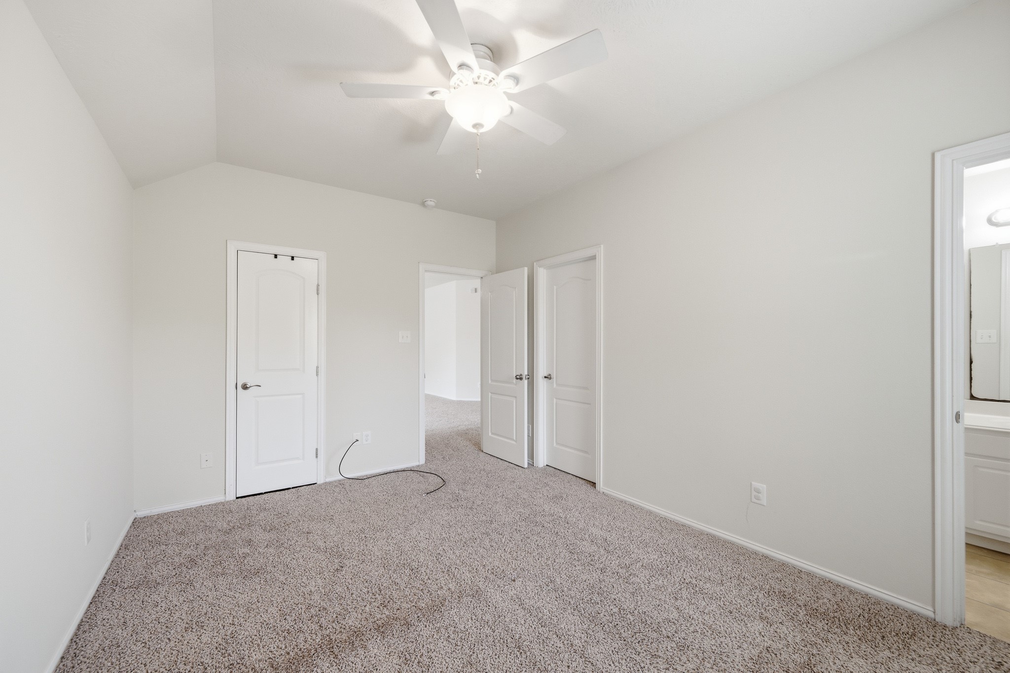 2117 Rushing Spring Drive Property Photo 30
