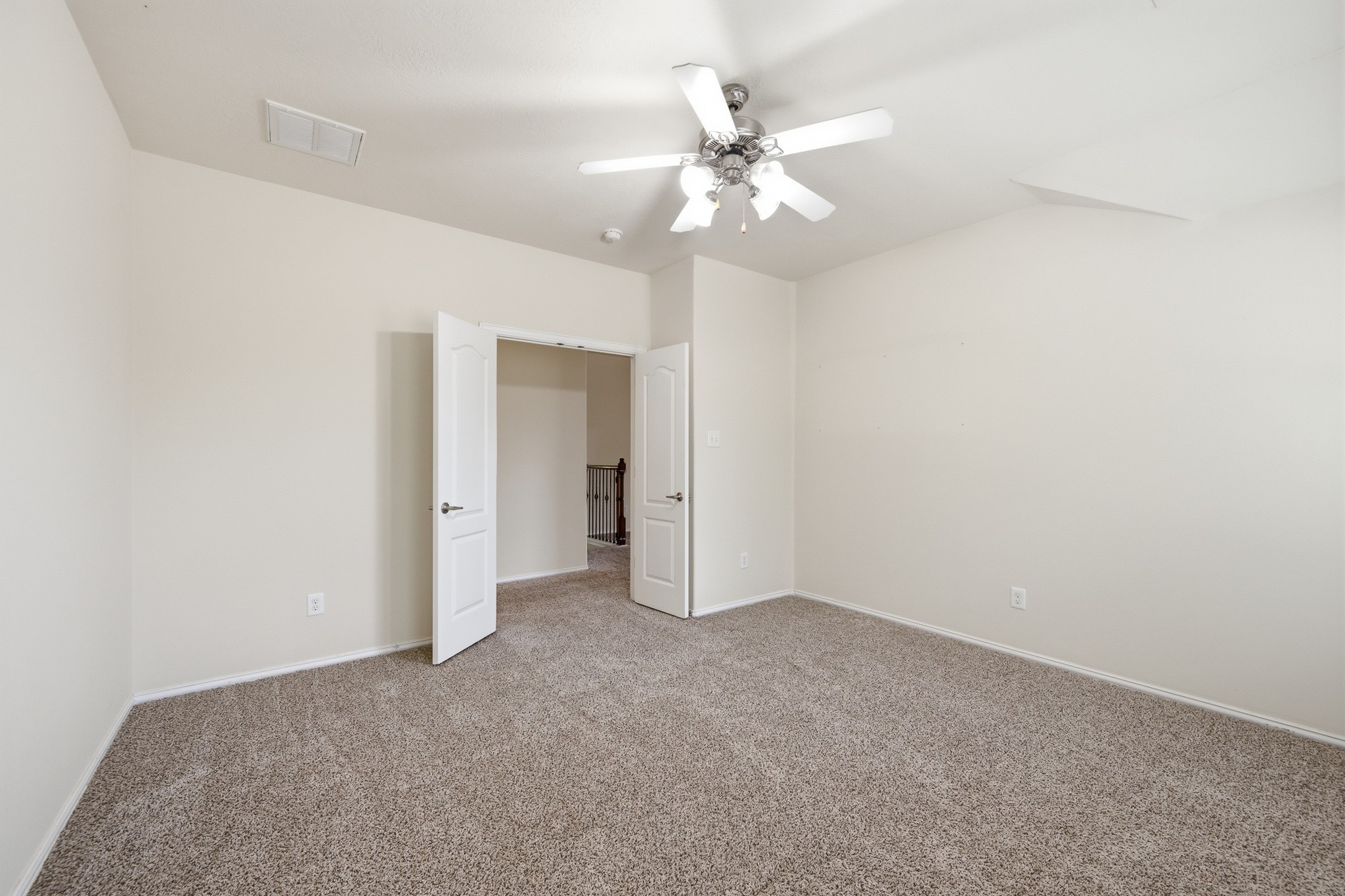 2117 Rushing Spring Drive Property Photo 33