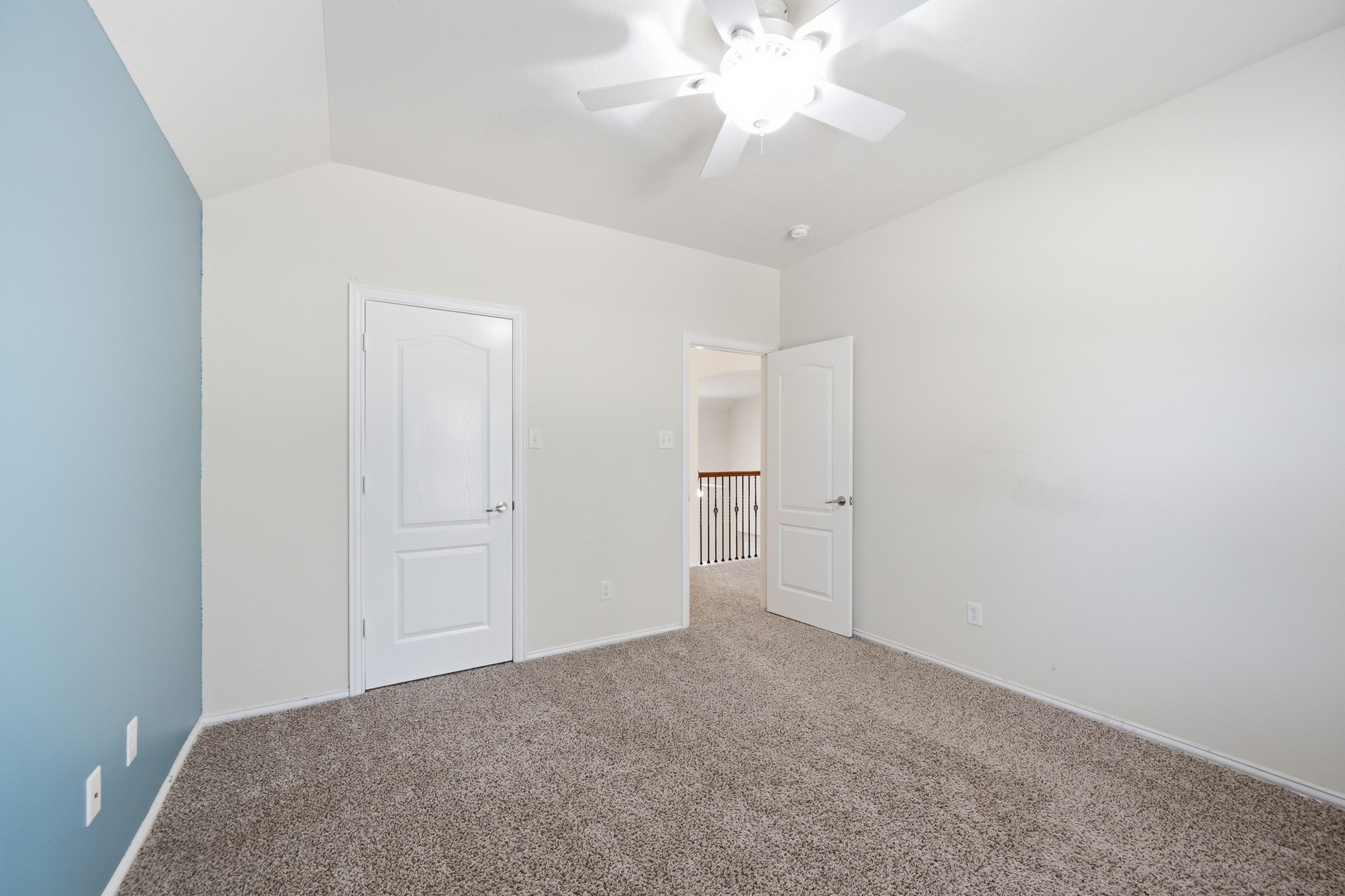 2117 Rushing Spring Drive Property Photo 35