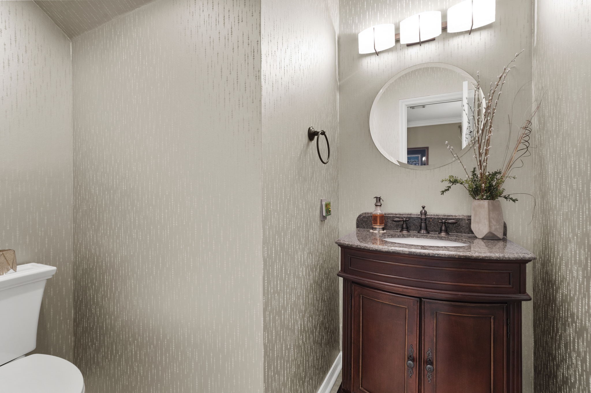 23 Saint Simons Court Property Photo 18