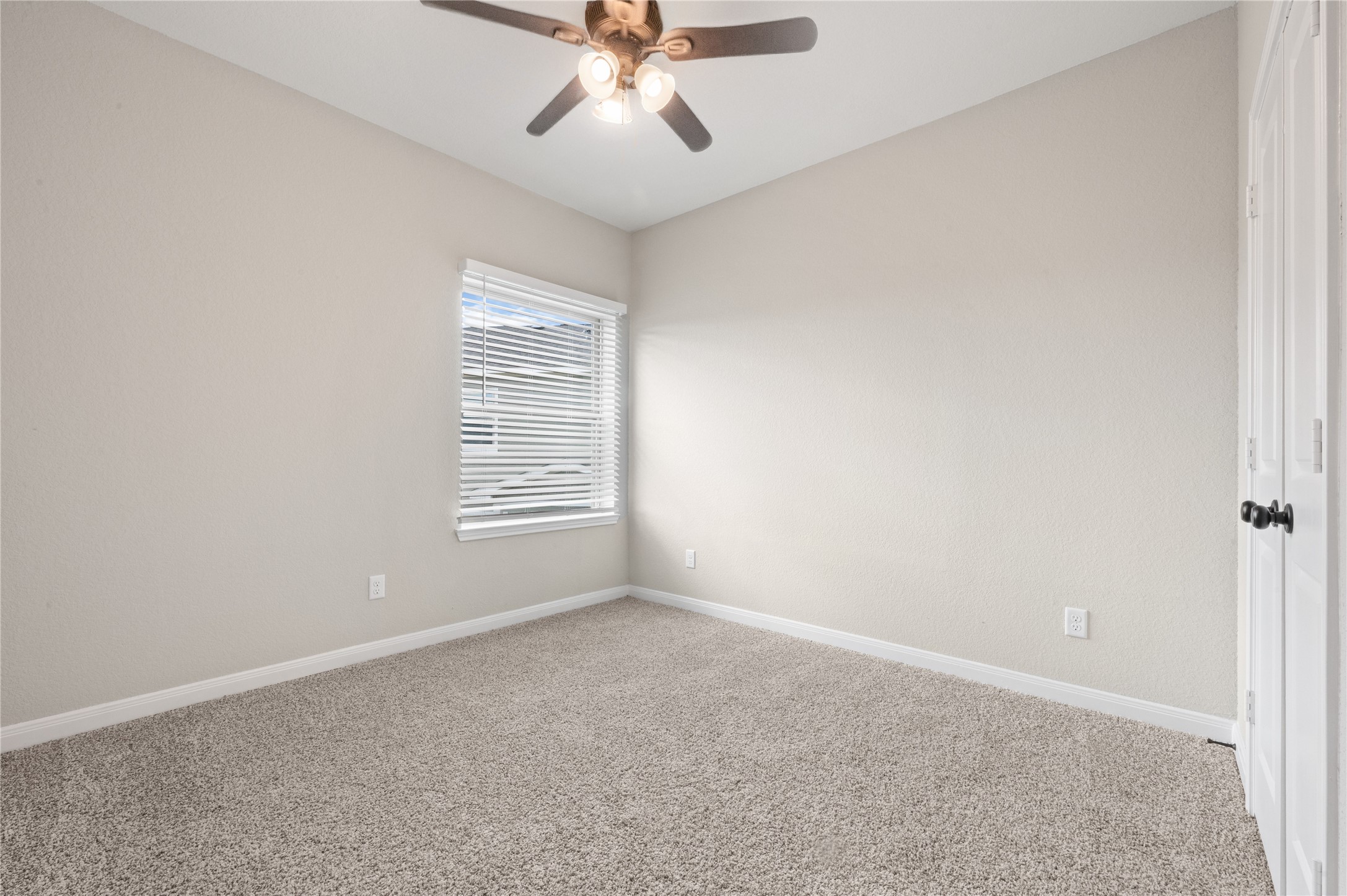14010 Longstreet Road 202c Property Photo 10