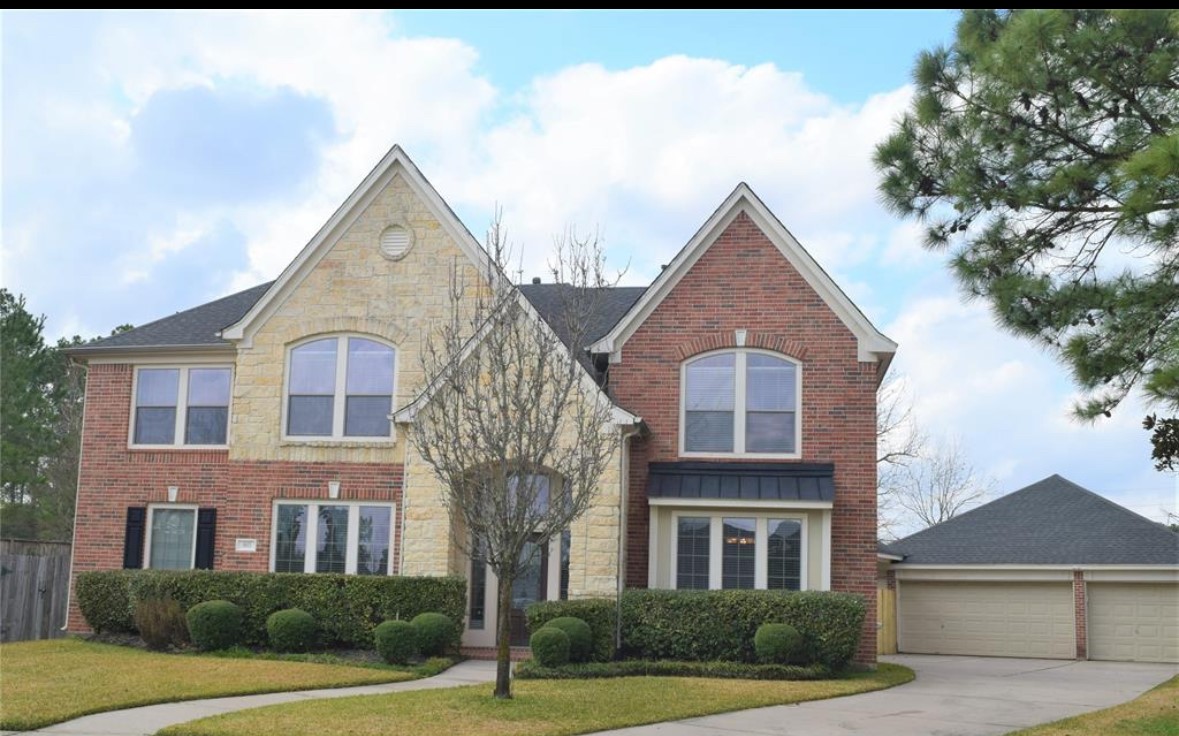 803 Lazy Springs Lane Property Photo