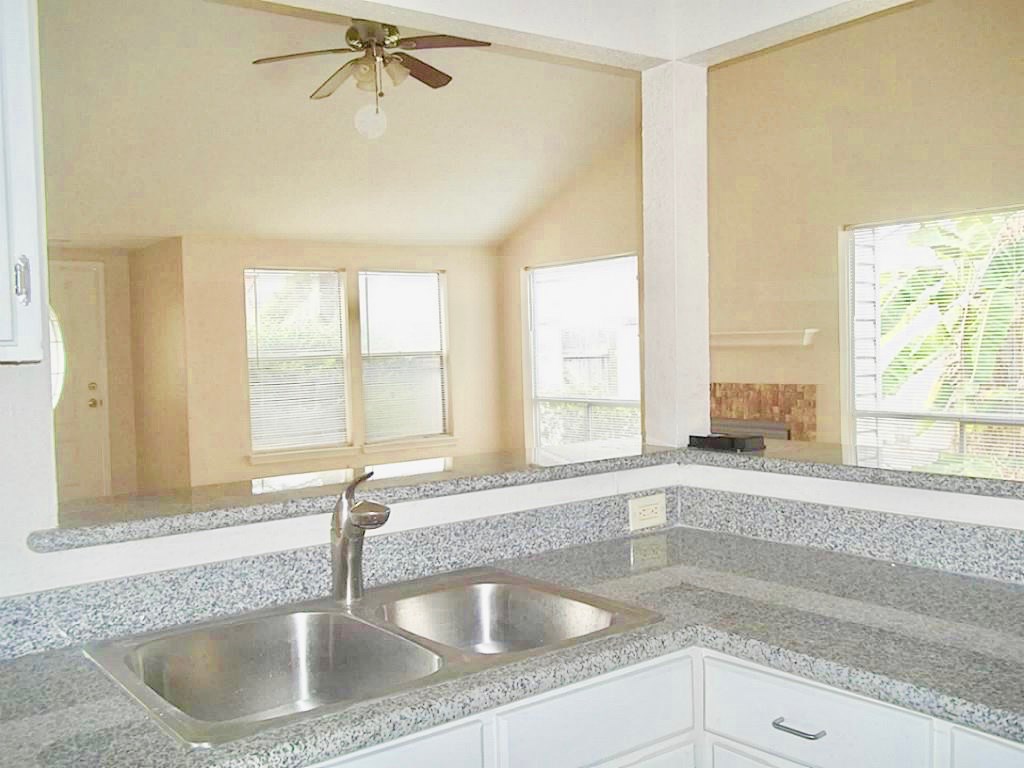 7419 Winkleman Road Property Photo 4