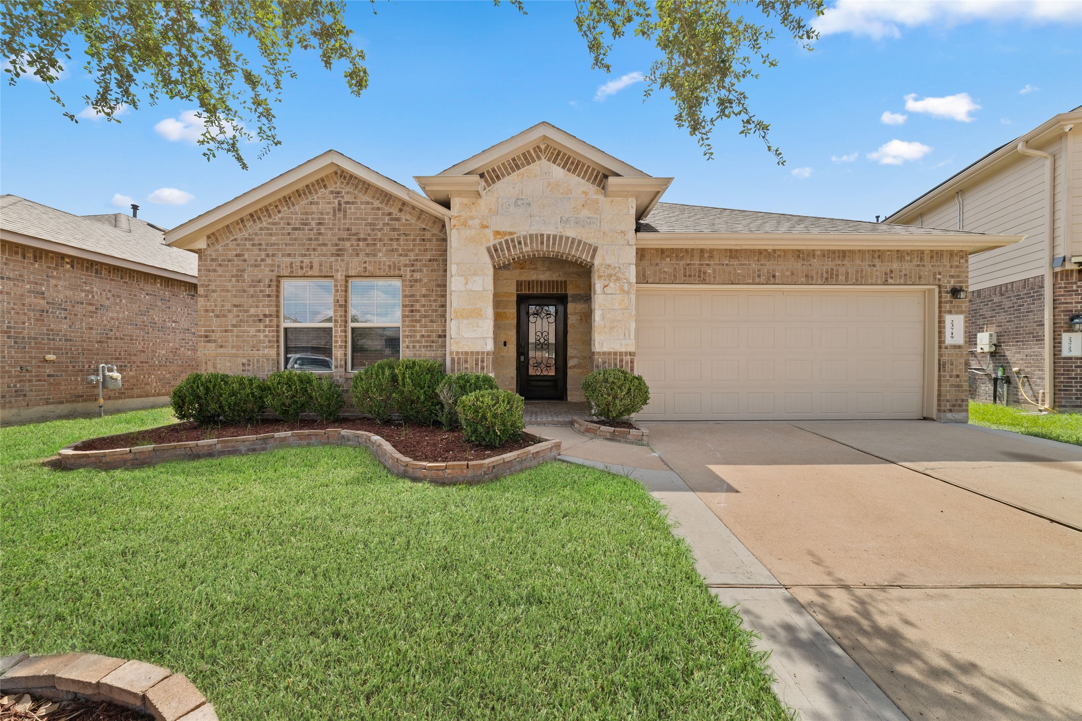 23719 San Servero Drive Property Photo 1