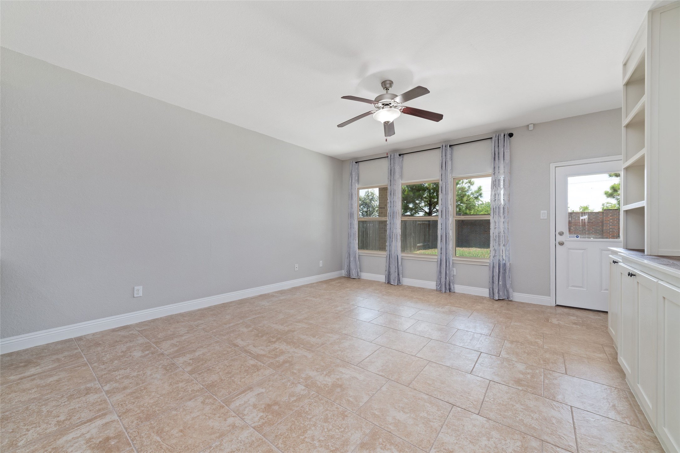 23719 San Servero Drive Property Photo 13