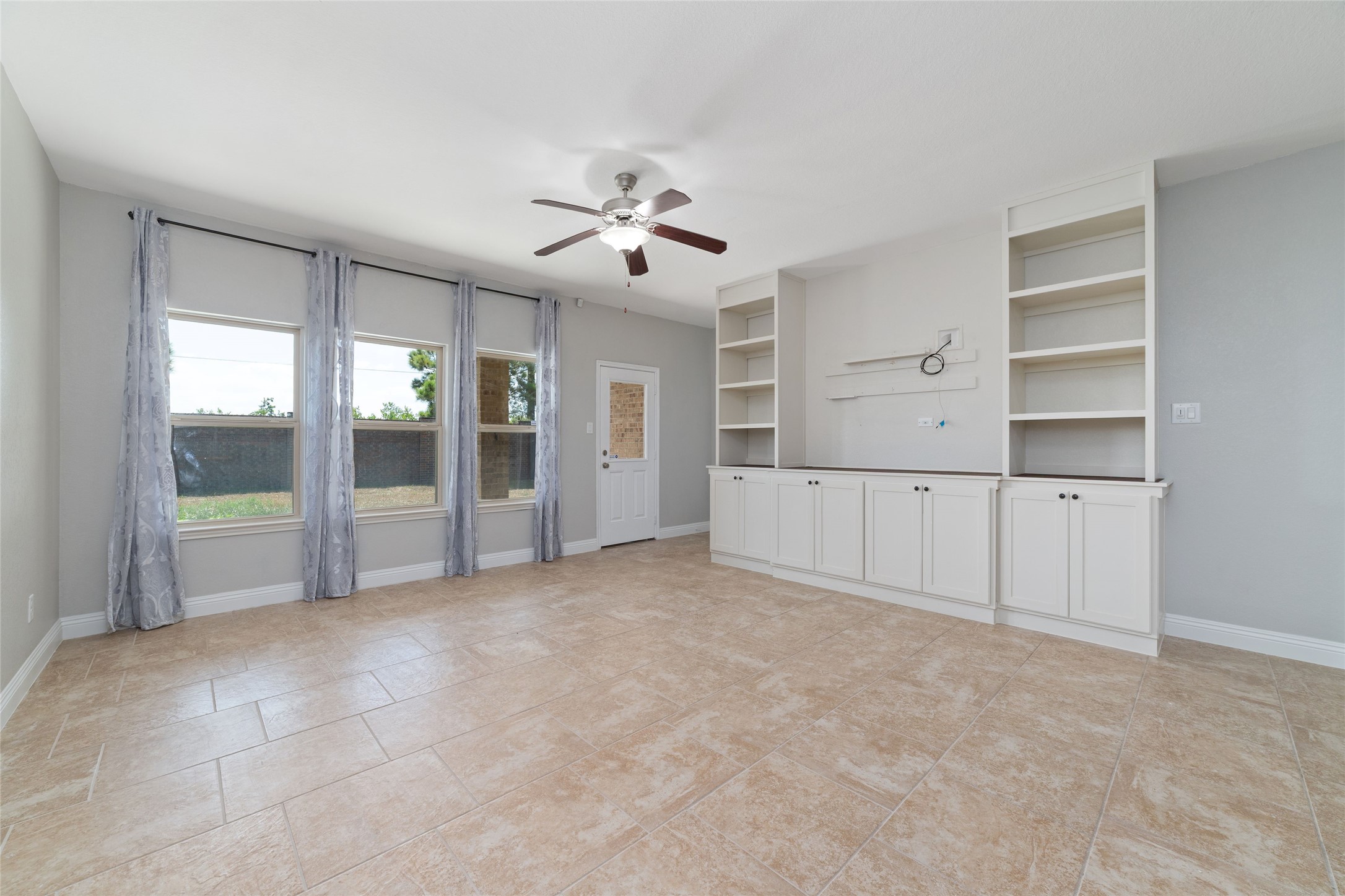 23719 San Servero Drive Property Photo 14