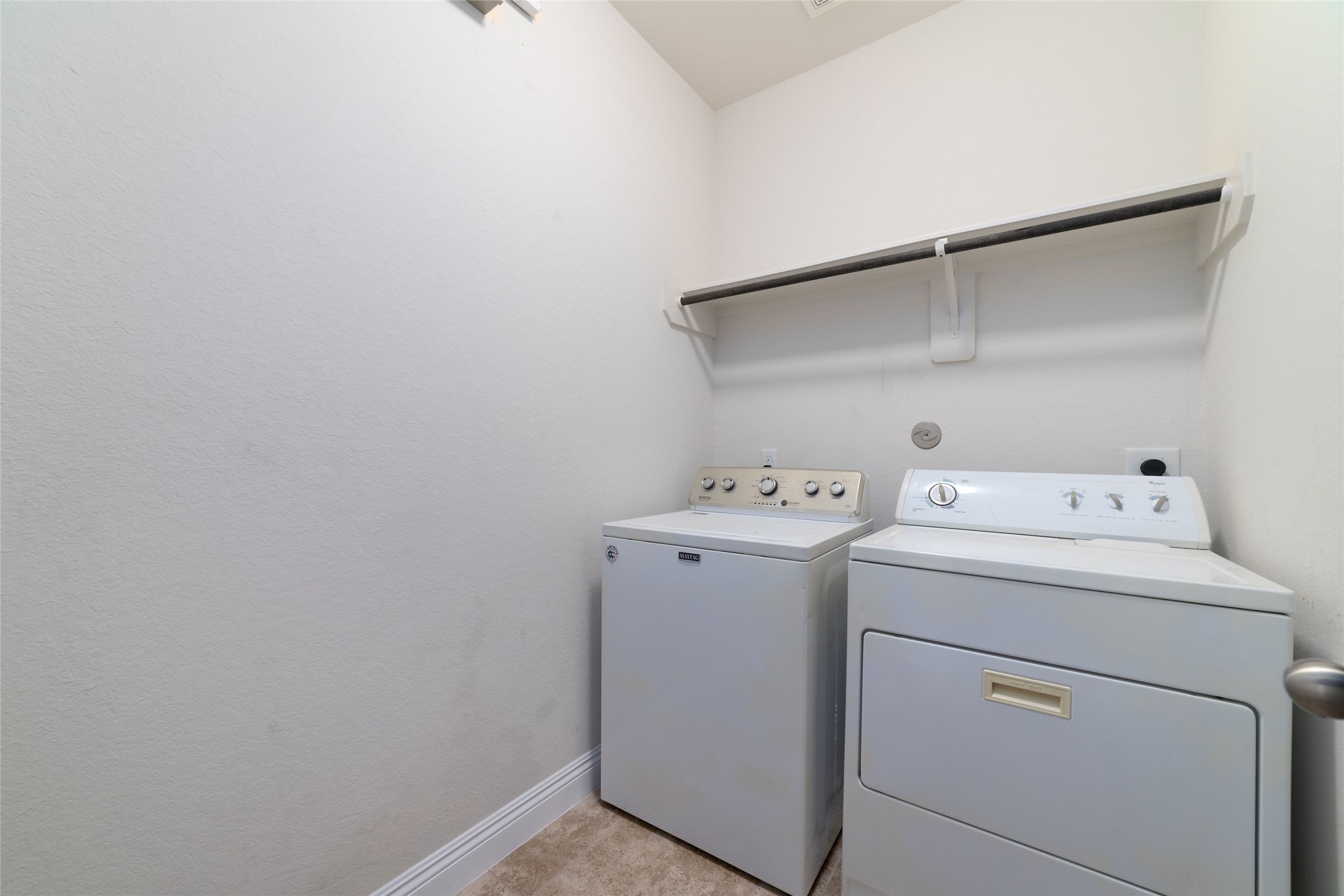 23719 San Servero Drive Property Photo 21