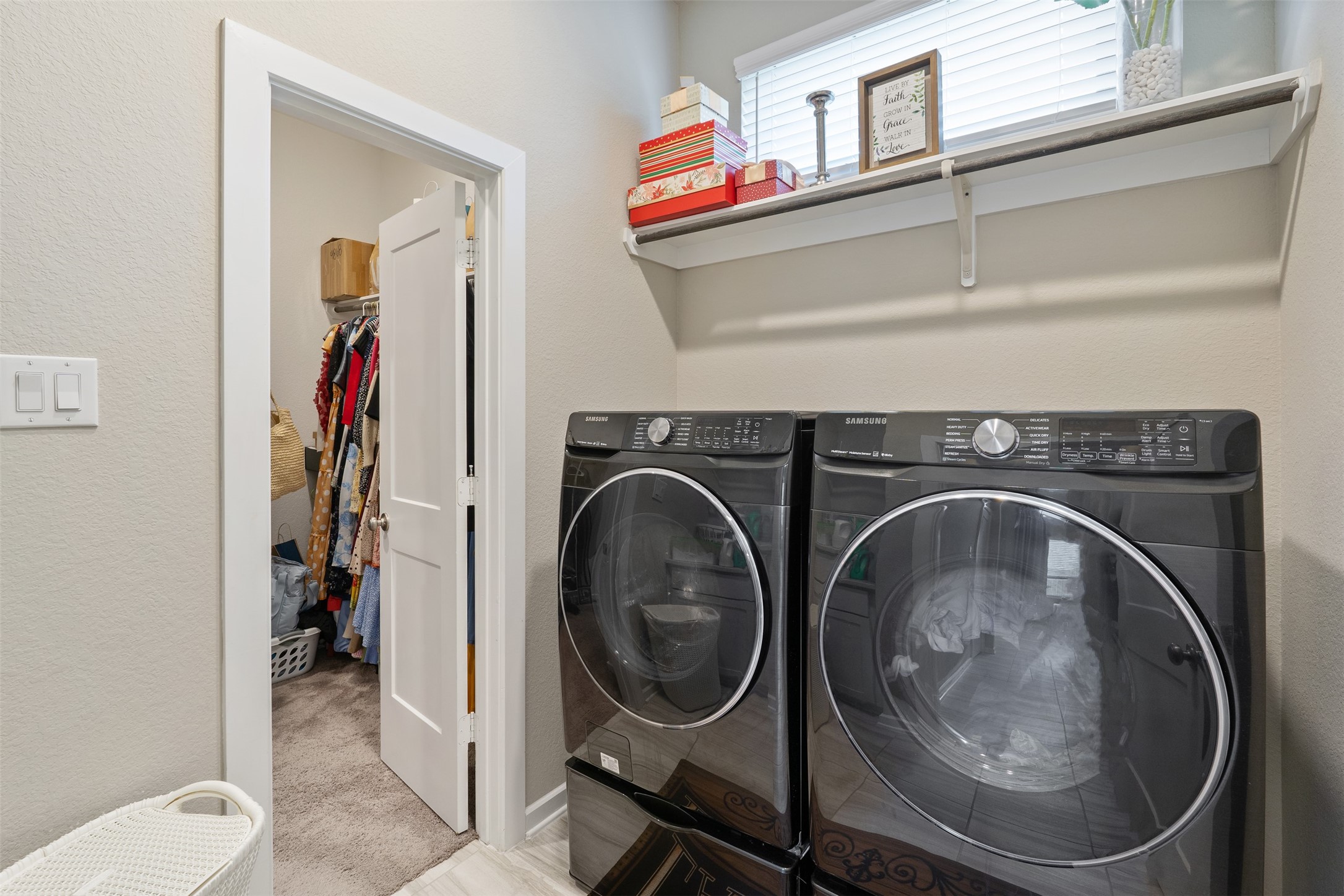 9868 Preserve Way Property Photo 13