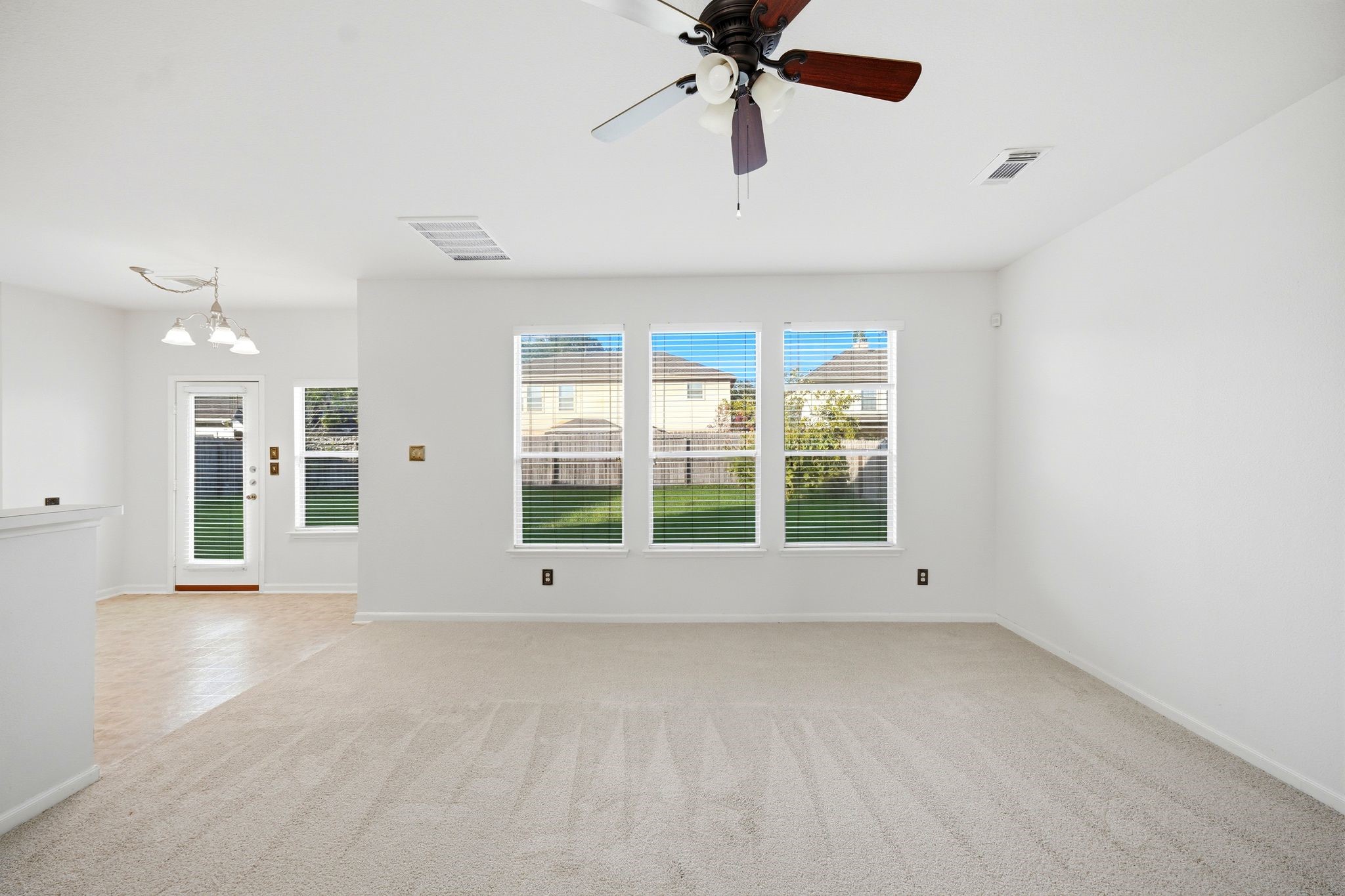 3830 Misty Falls Lane Property Photo 10