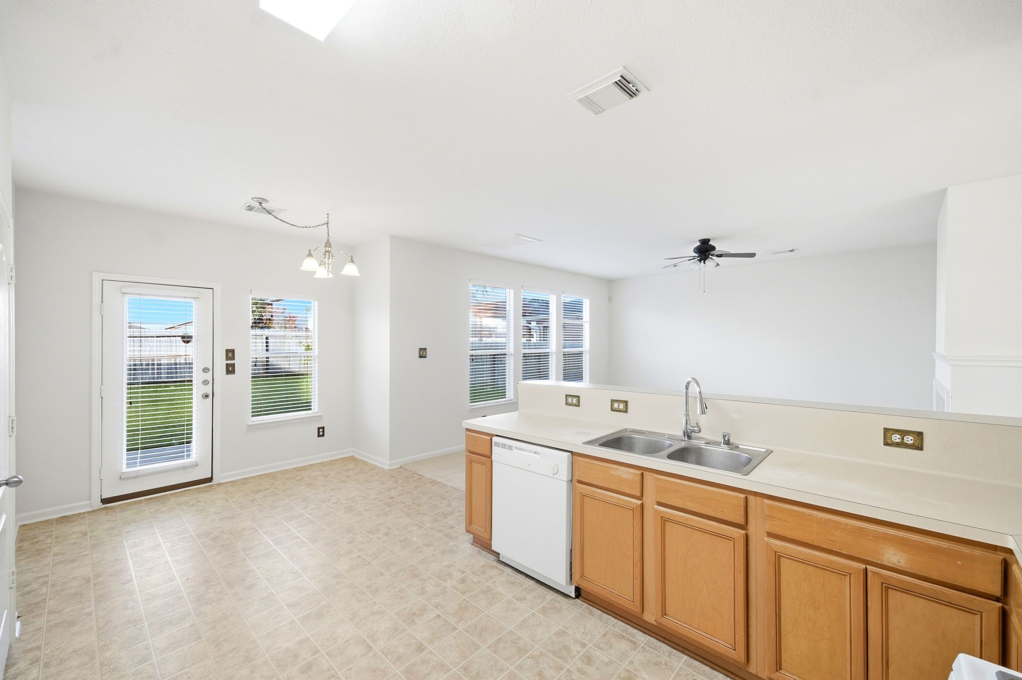 3830 Misty Falls Lane Property Photo 16