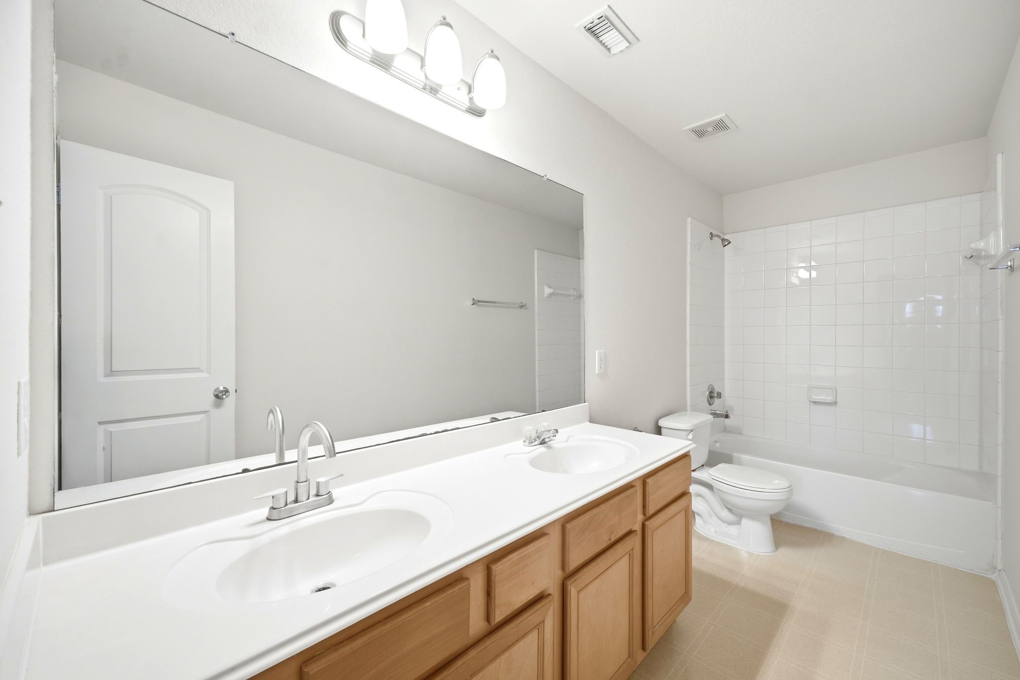 3830 Misty Falls Lane Property Photo 35