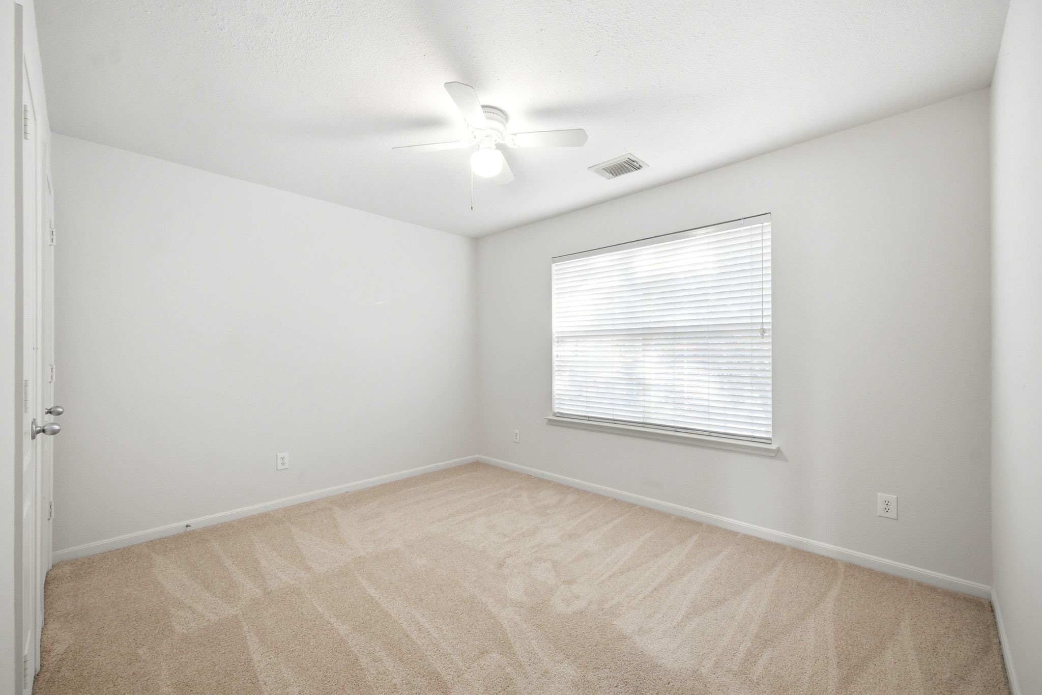 3830 Misty Falls Lane Property Photo 36