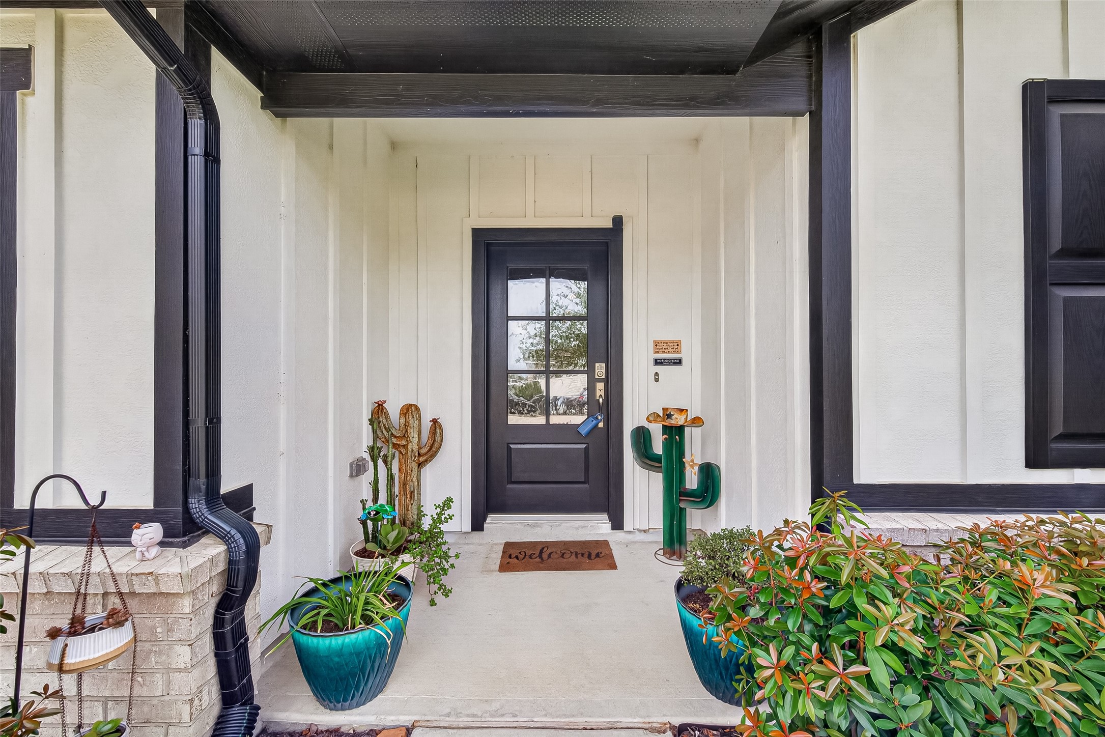 12707 Gabrial Drive Property Photo 3