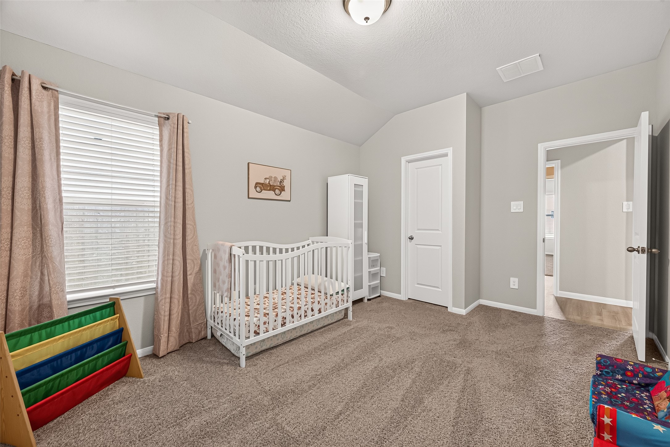 12707 Gabrial Drive Property Photo 14
