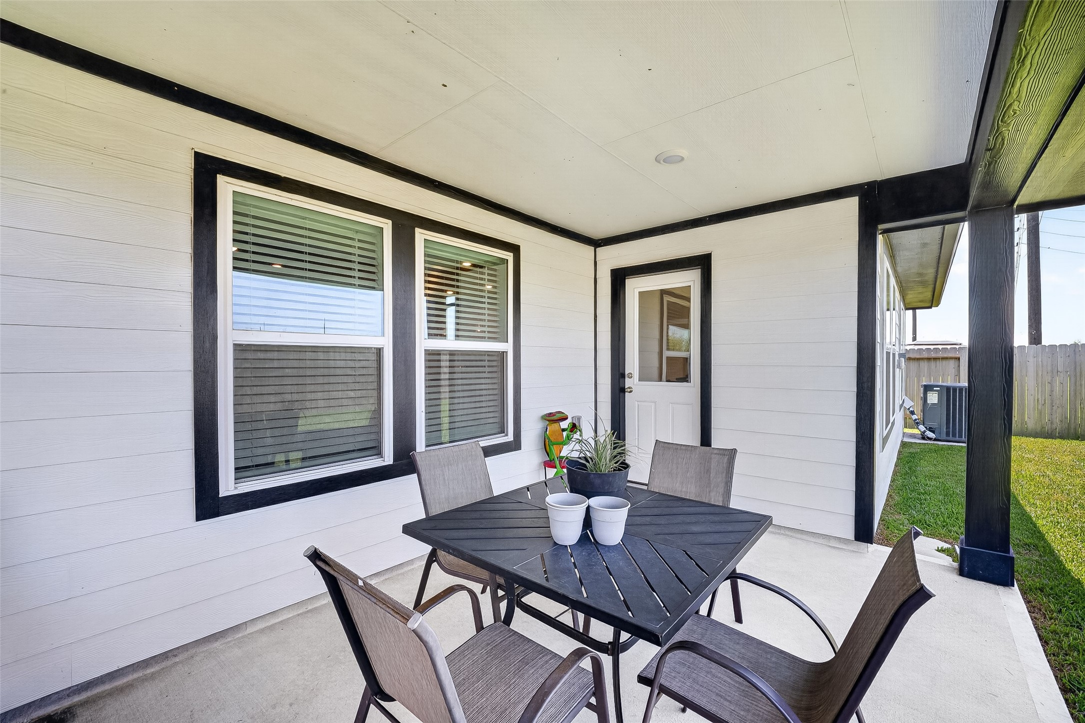 12707 Gabrial Drive Property Photo 24