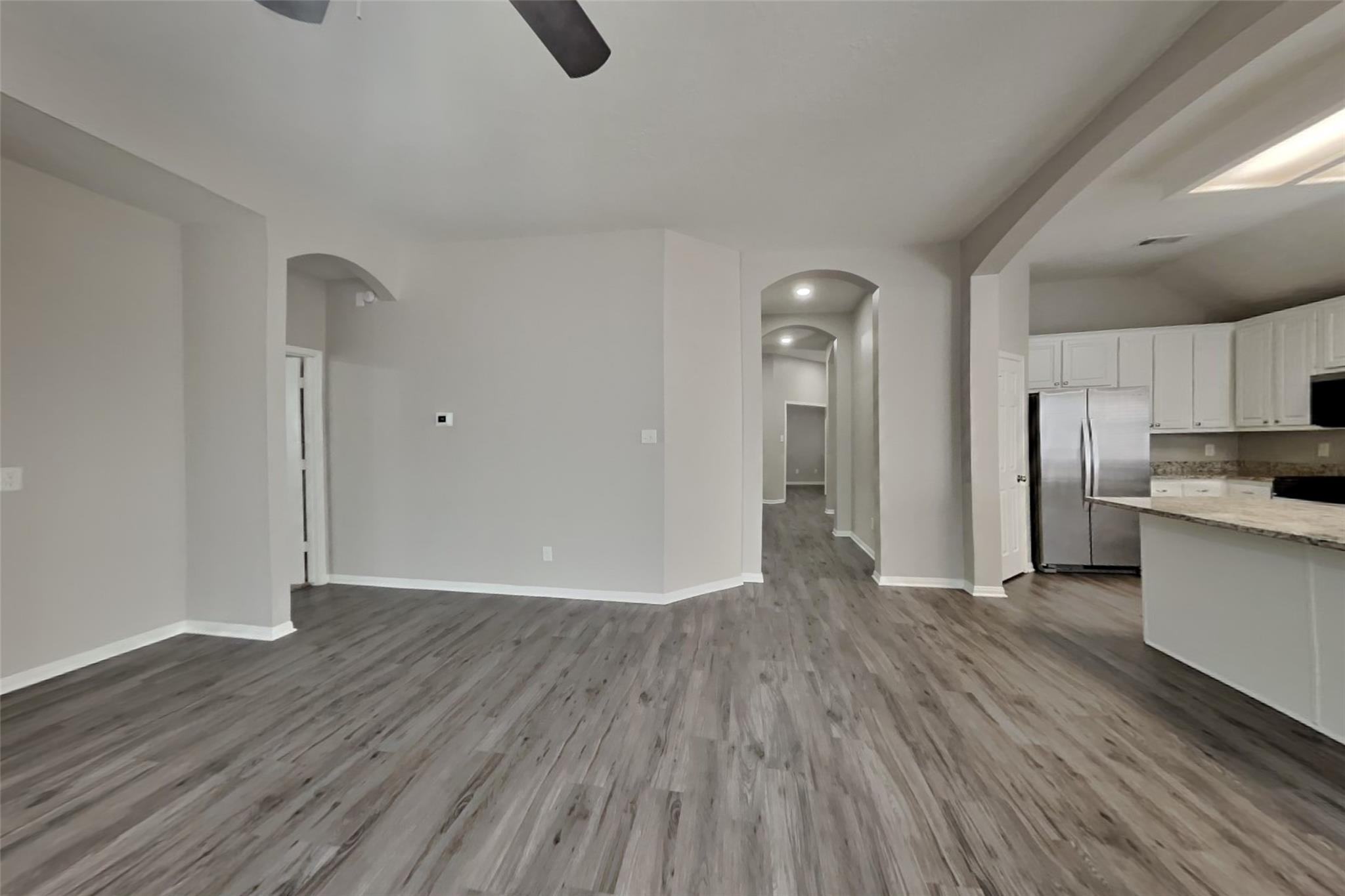 2606 Spring Chase Drive Property Photo 3