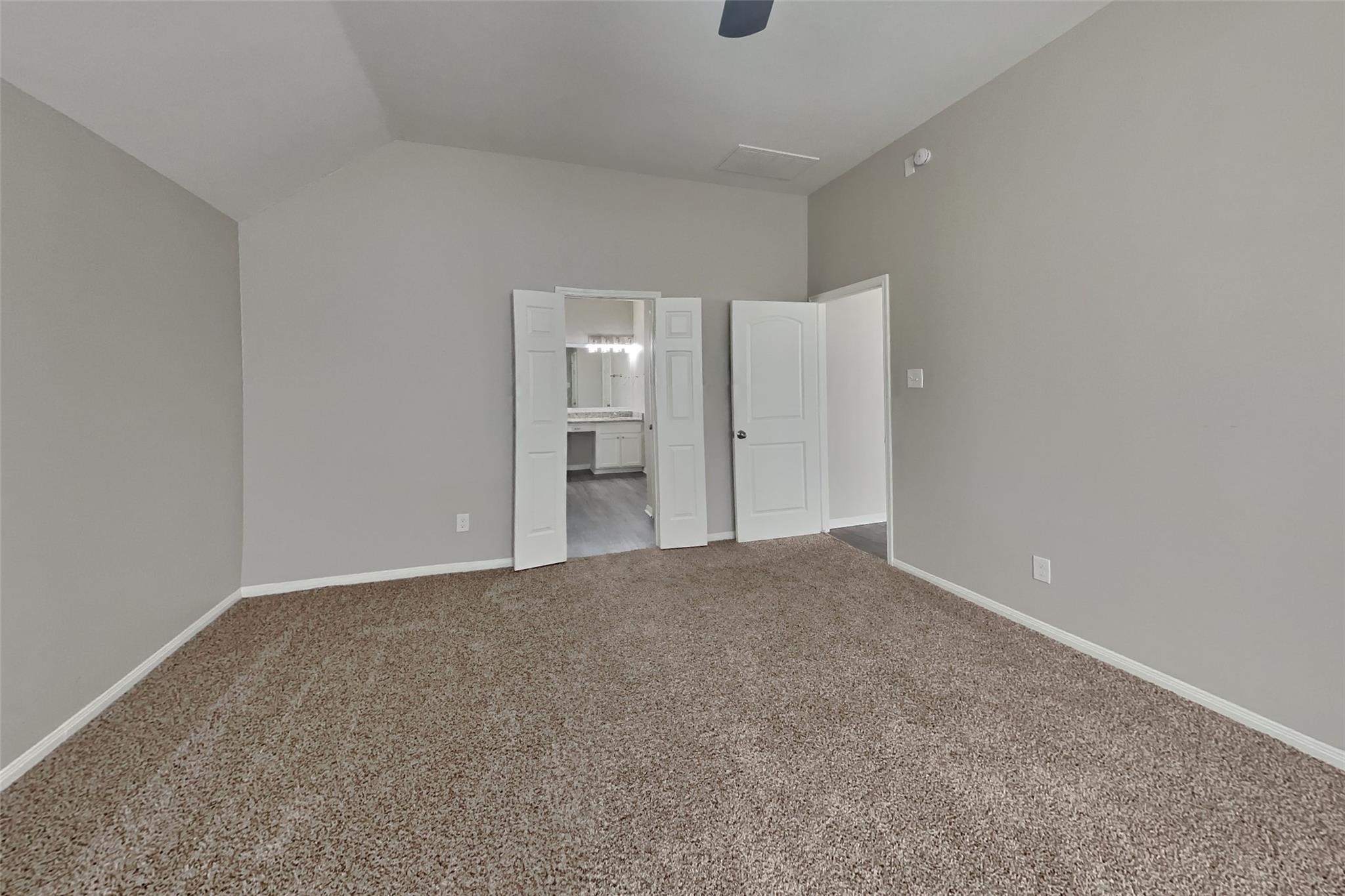 2606 Spring Chase Drive Property Photo 9