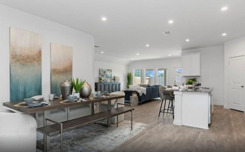 4129 Waving Willow Way Property Photo 3