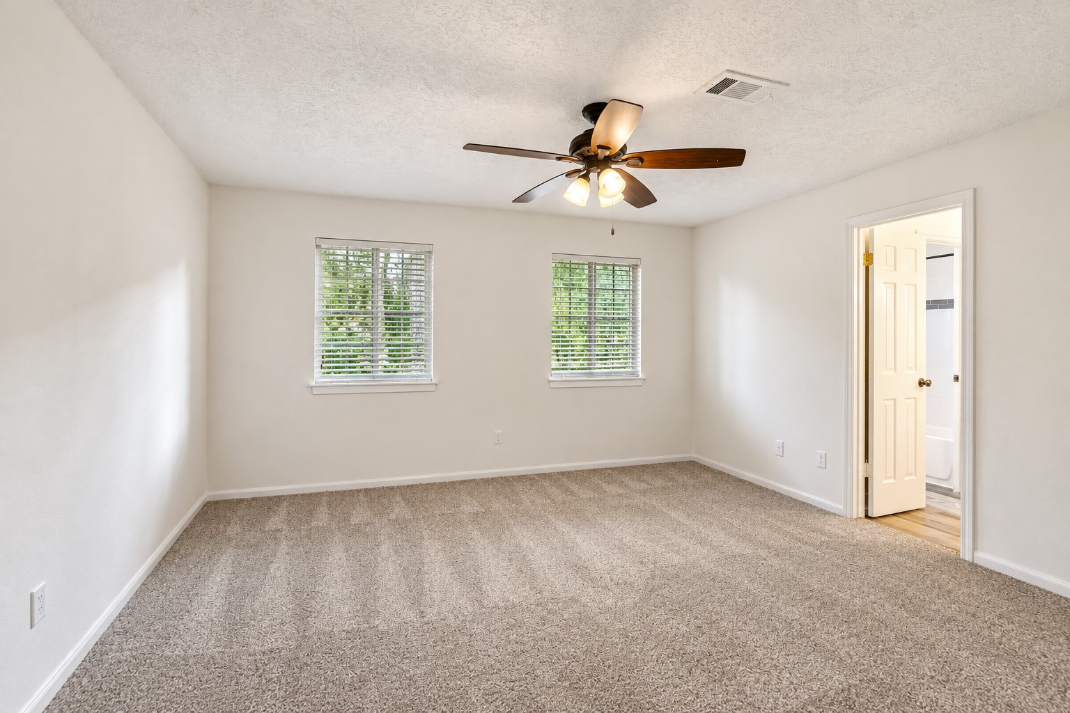 2713 N Logrun Circle Property Photo 19