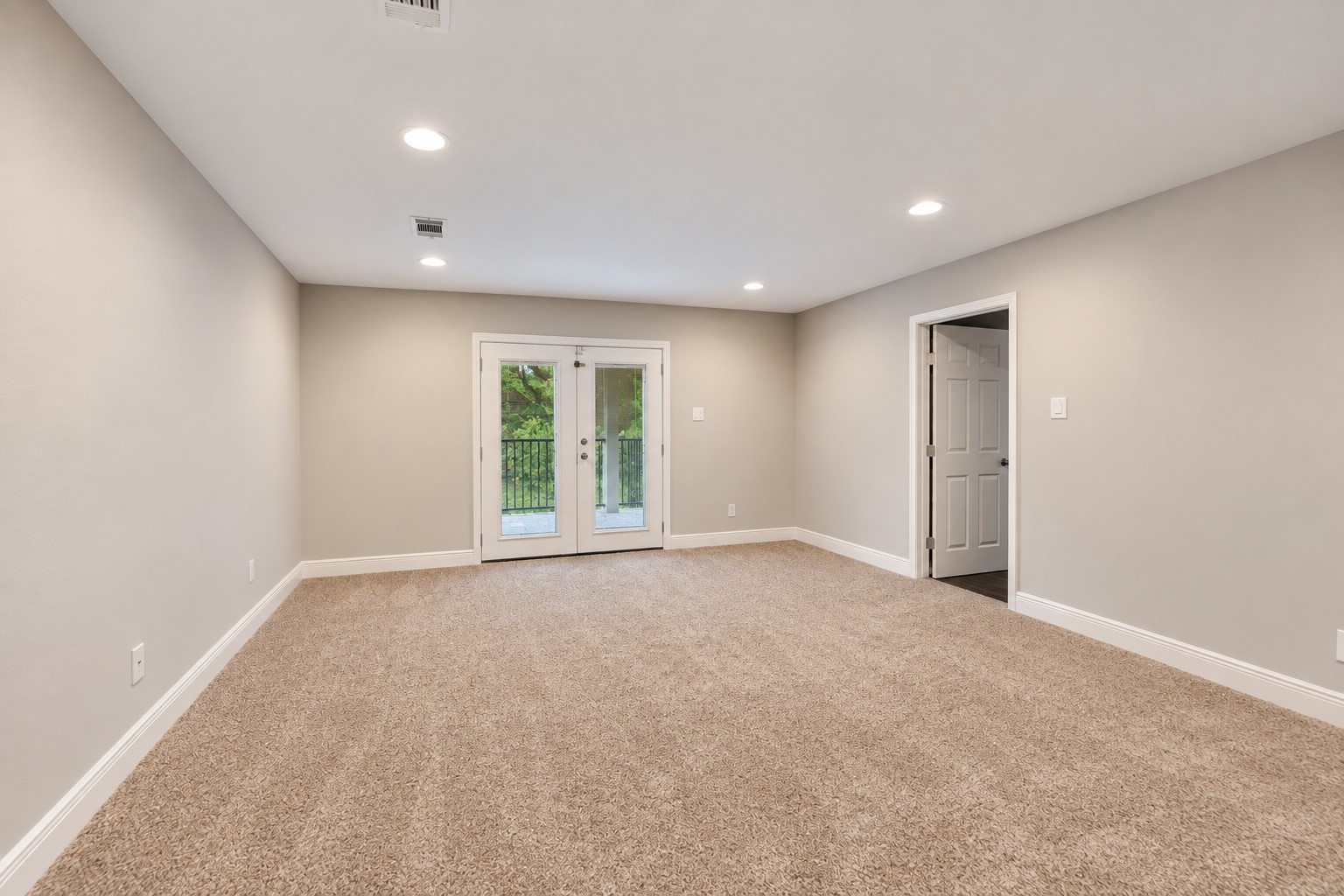 2713 N Logrun Circle Property Photo 21