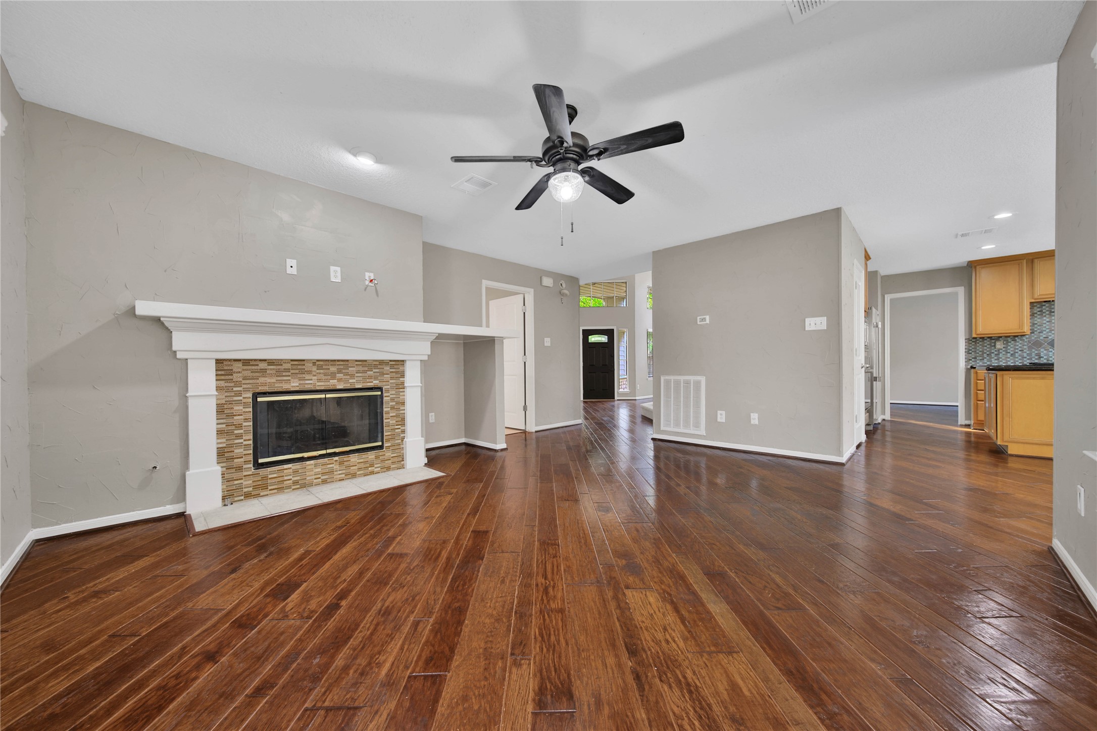 206 W Greywing Circle Property Photo 9