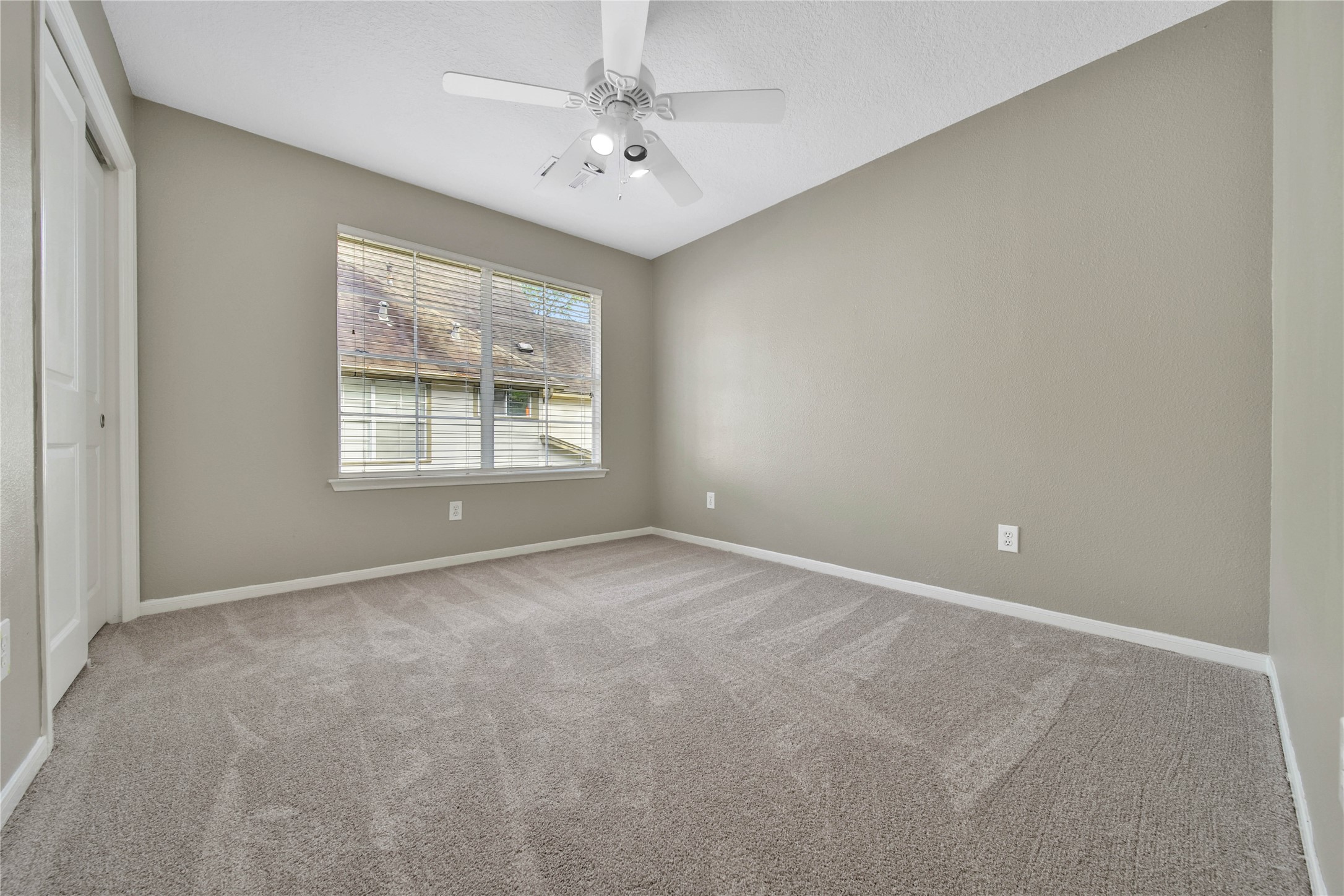 206 W Greywing Circle Property Photo 31