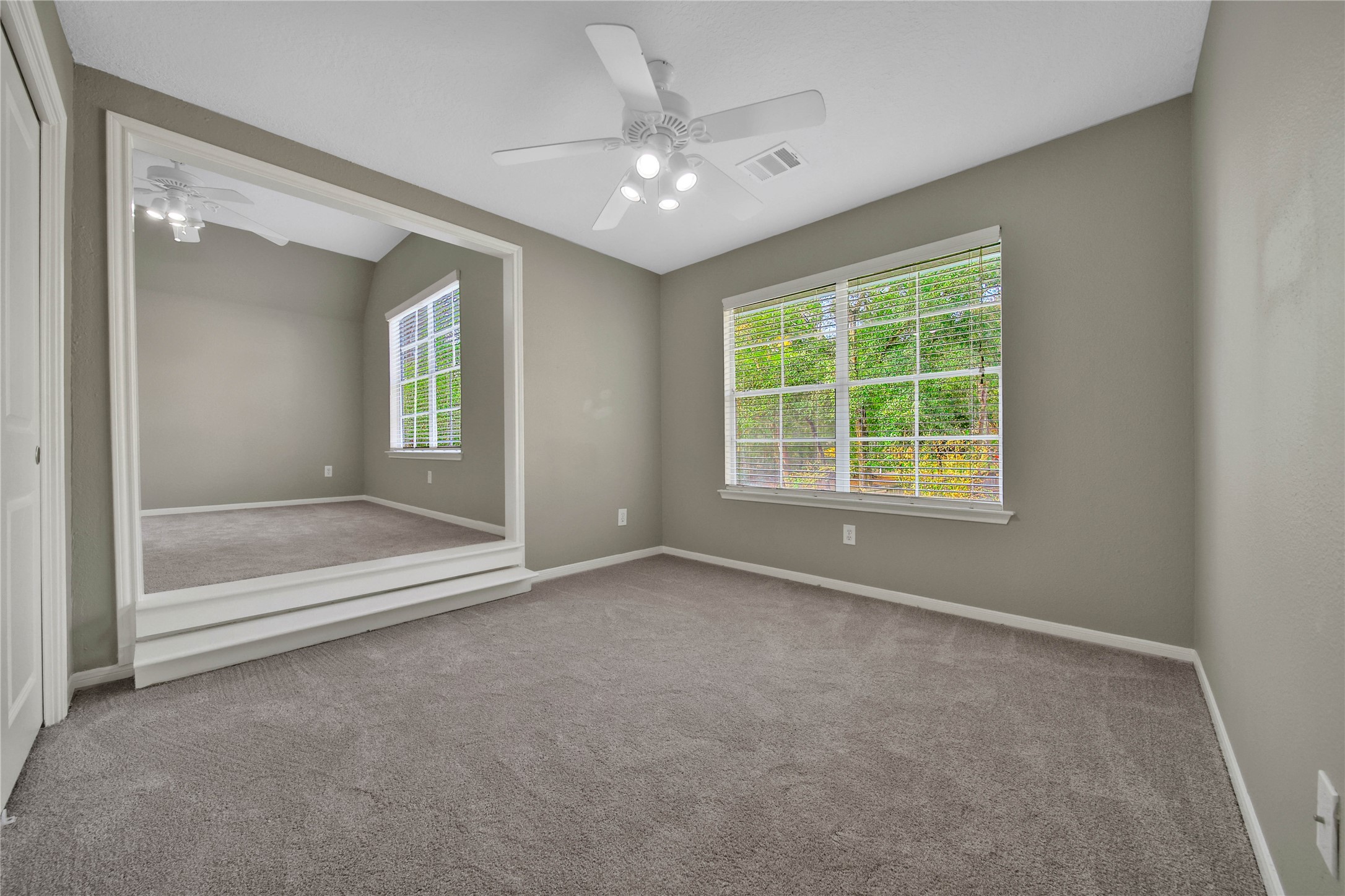 206 W Greywing Circle Property Photo 33