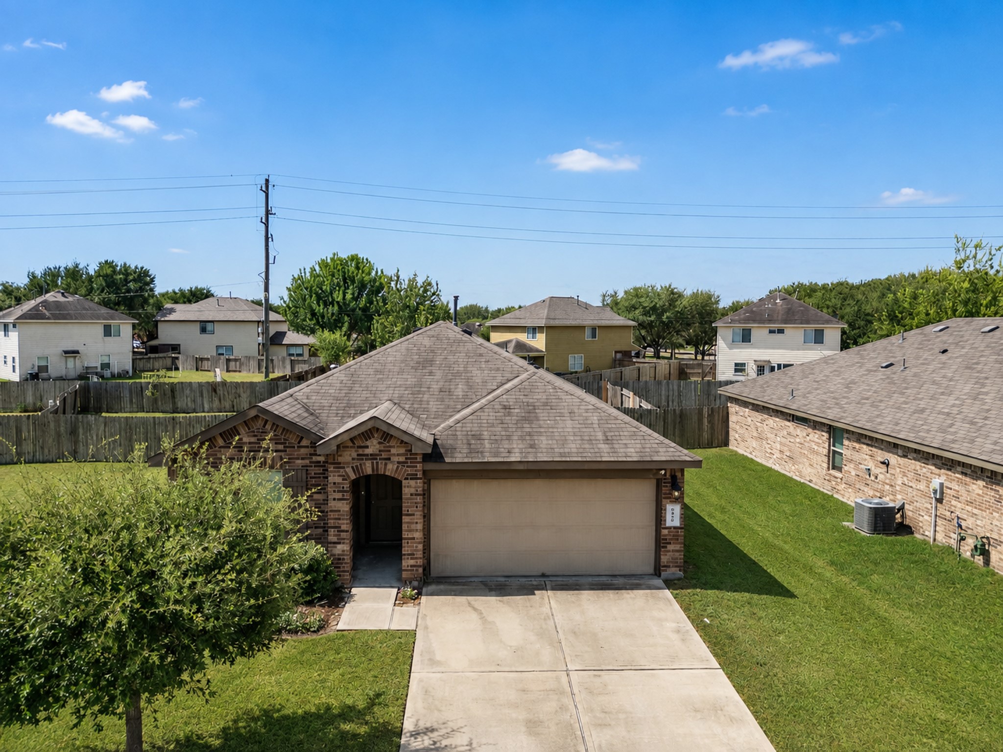 6430 Indigo Cliff Drive Property Photo 4