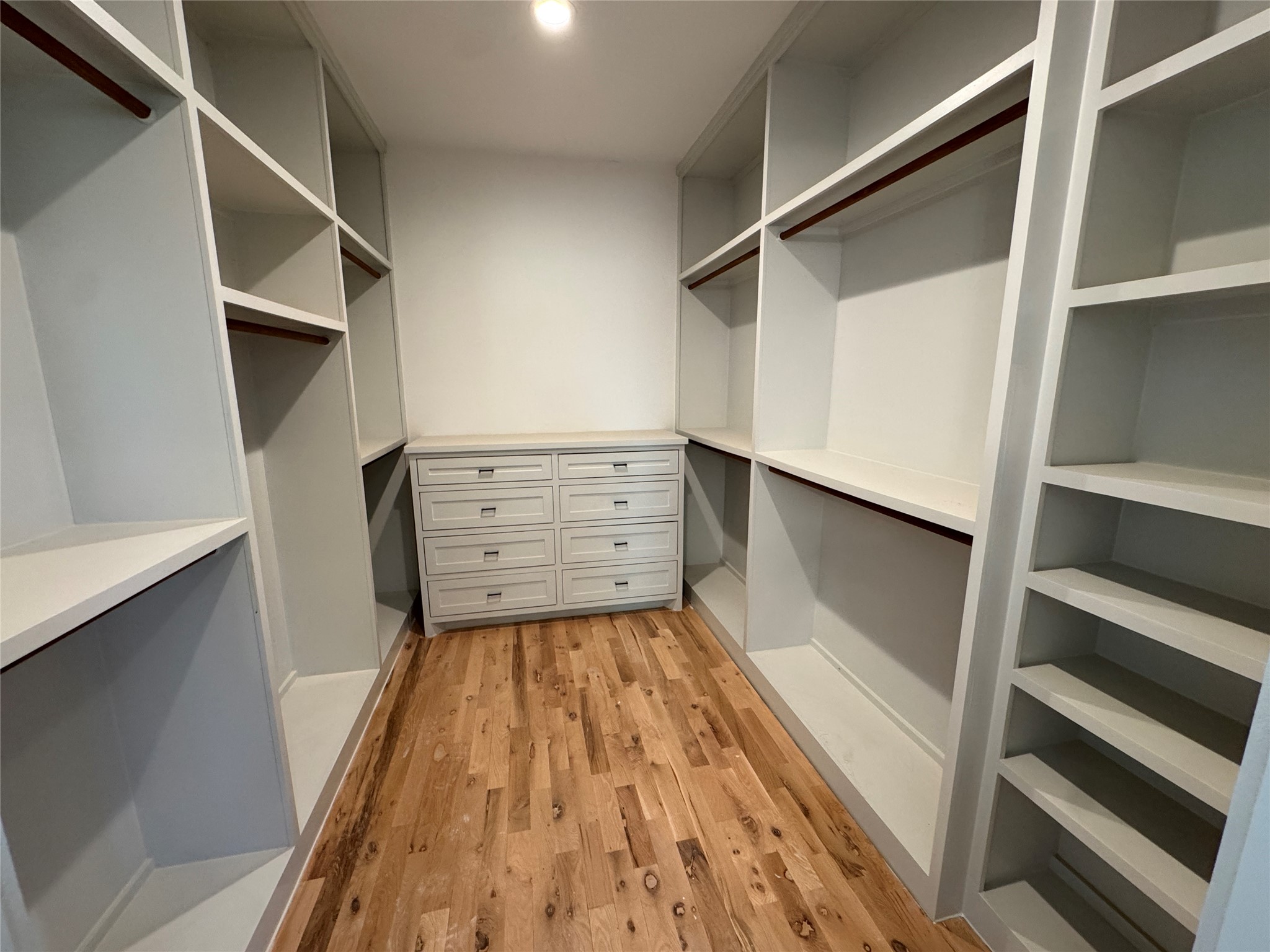 505 E 40th Street Property Photo 14