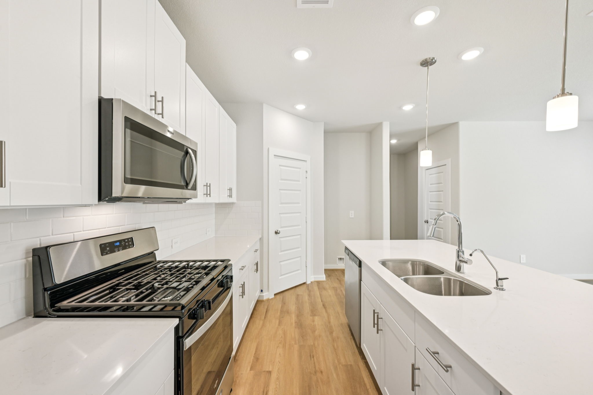 18475 Landing Meadows Lane Property Photo 10