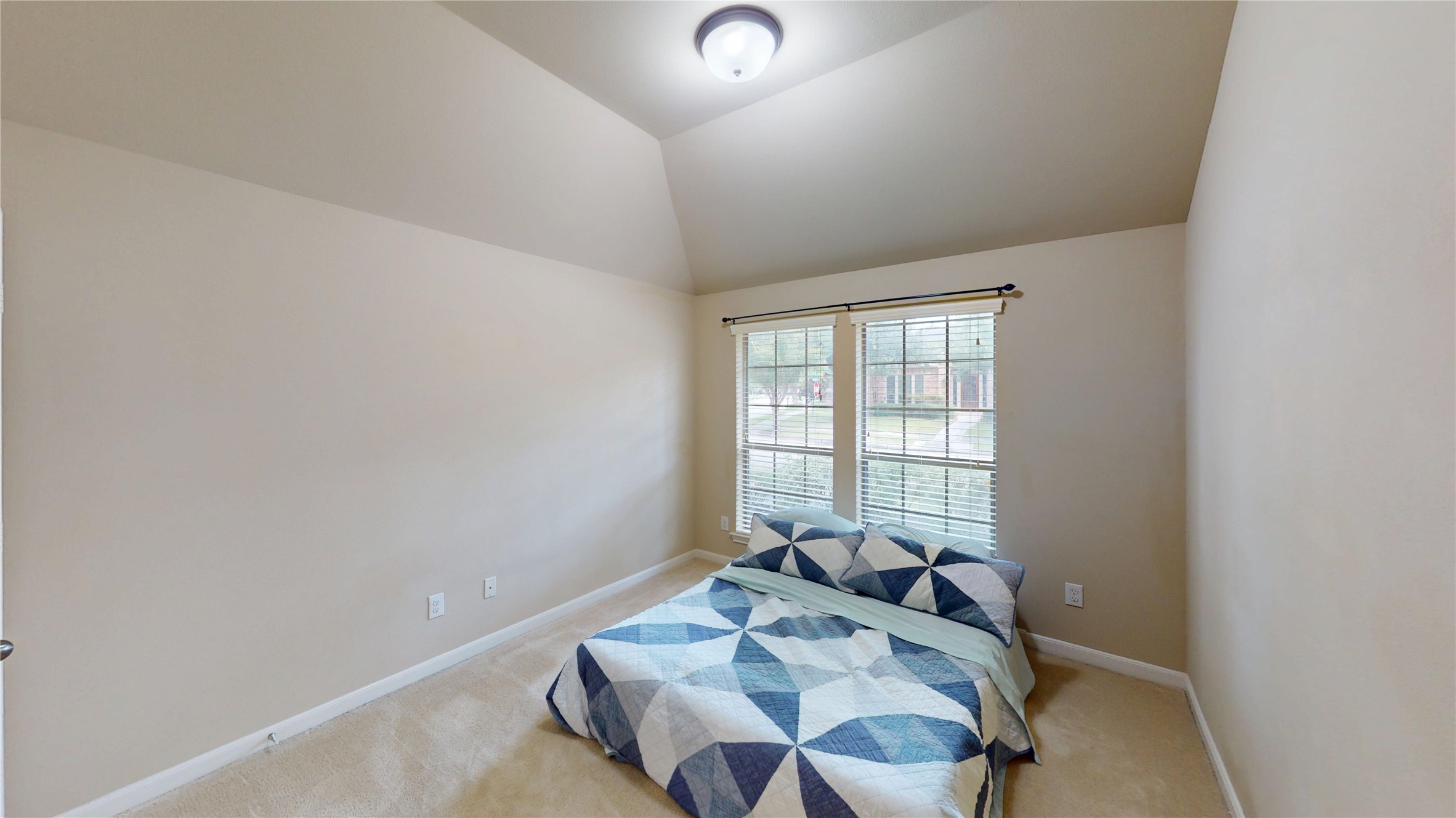 13702 Turn Point Court Property Photo 25
