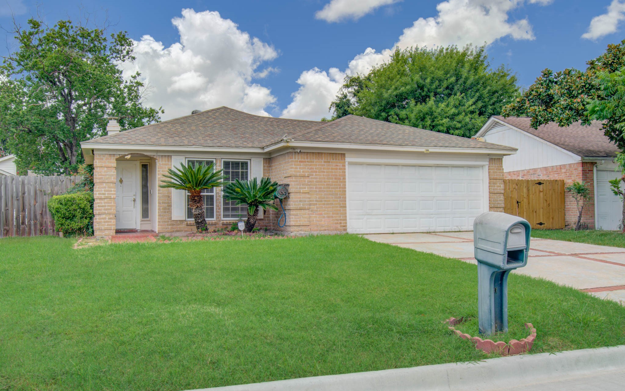 10606 Beckfield Drive Property Photo 3