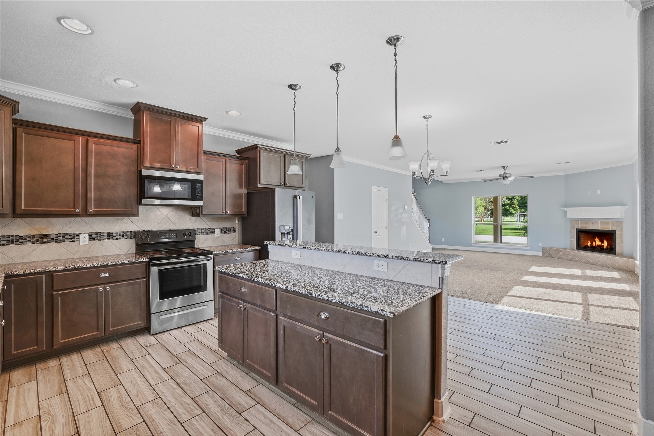 3201 Hillsdale Street Property Photo 7
