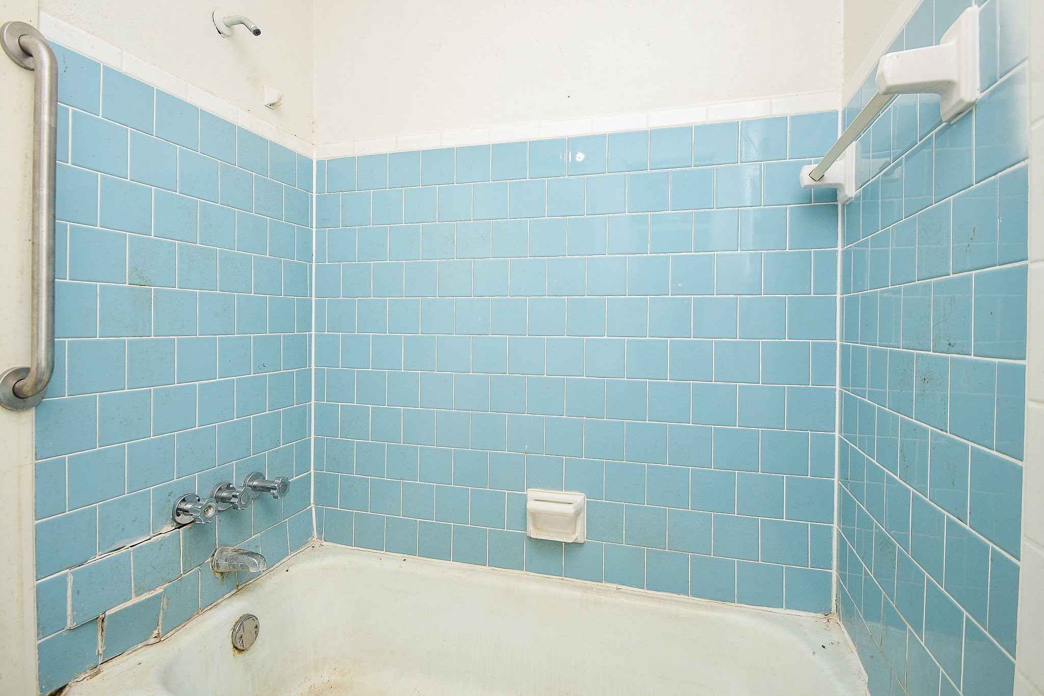 4231 S Acres Drive Property Photo 24