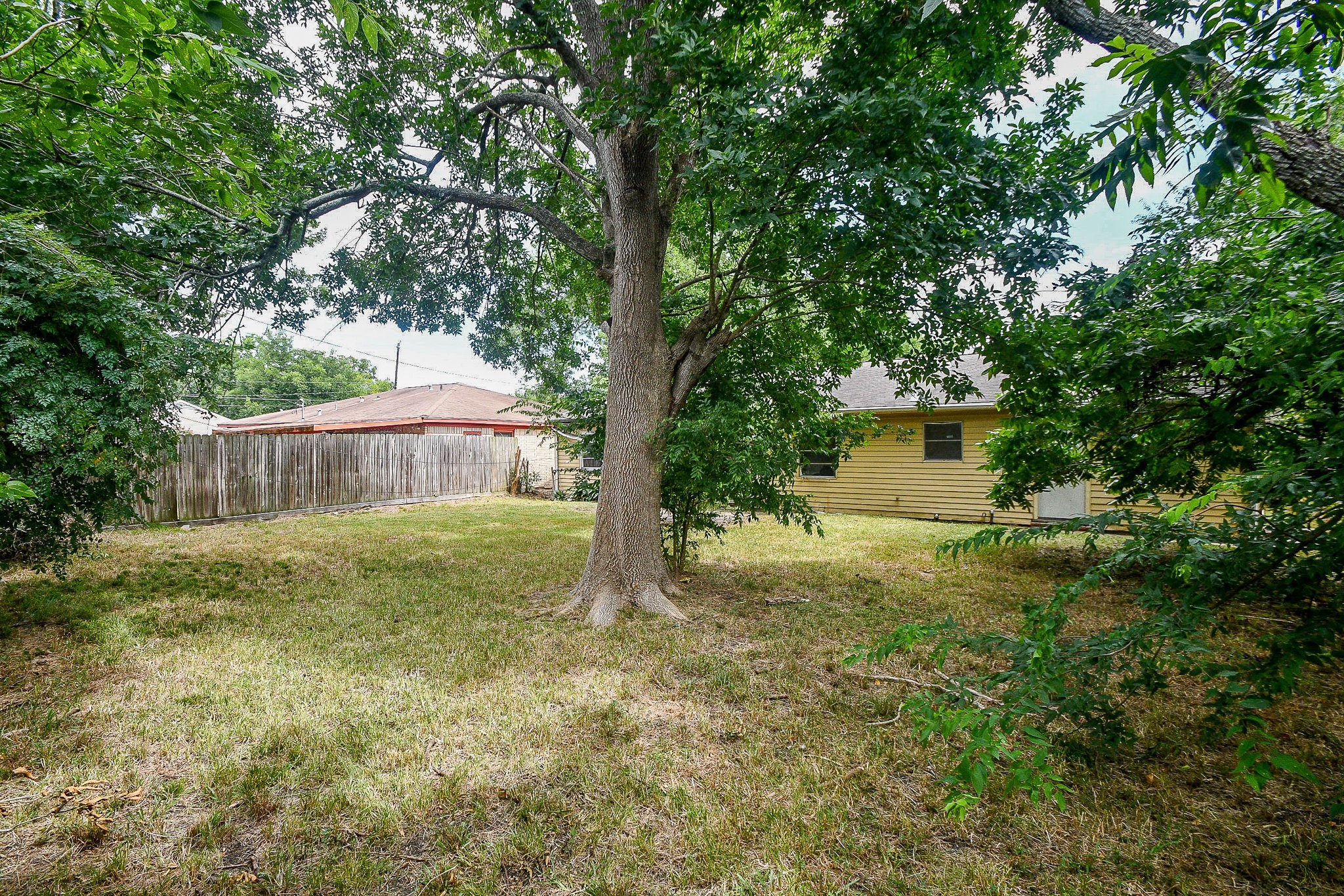 4231 S Acres Drive Property Photo 30
