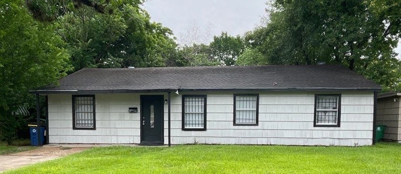 8303 Saint Lo Road Property Photo 1