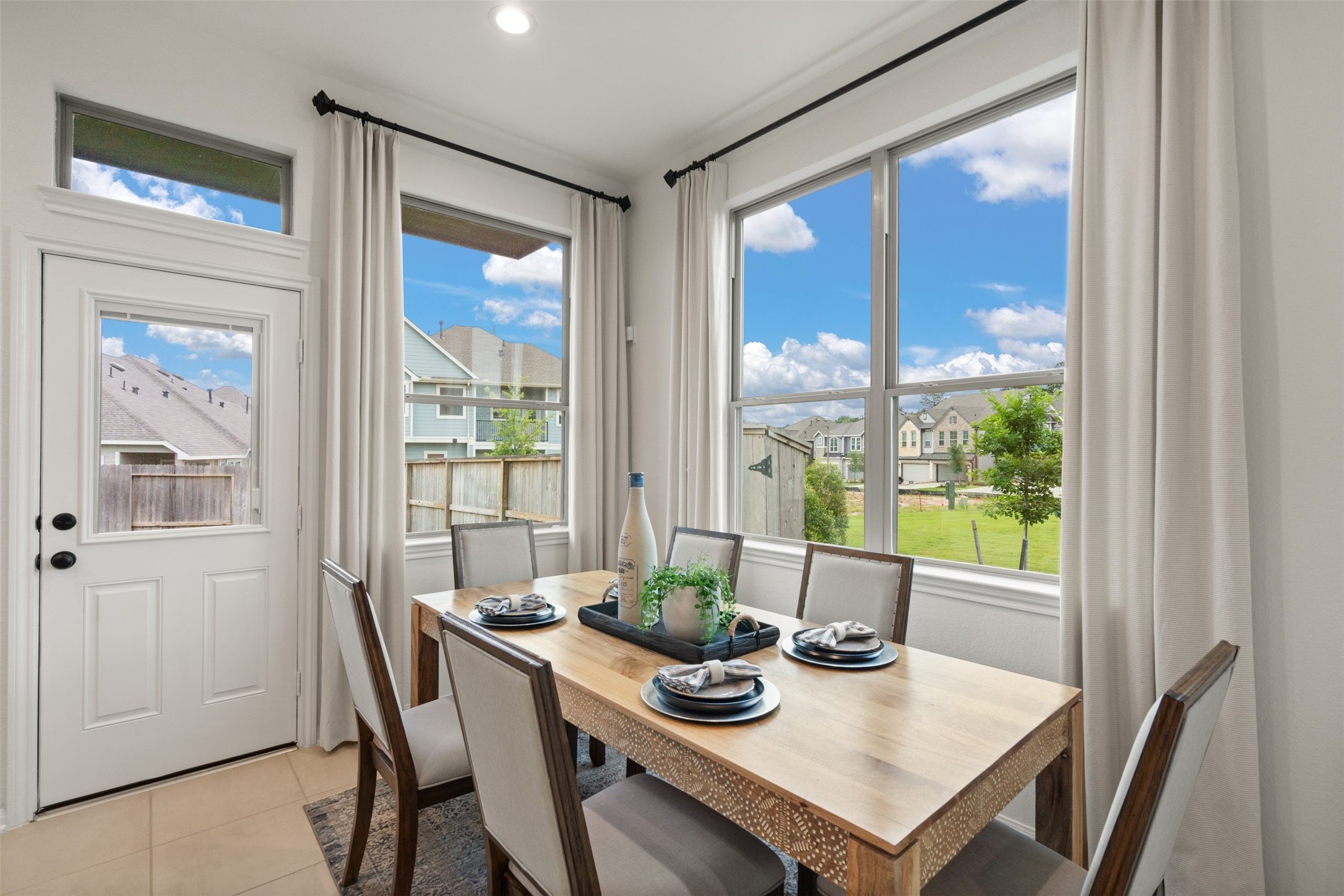 131 West Coralburst Loop Property Photo 8