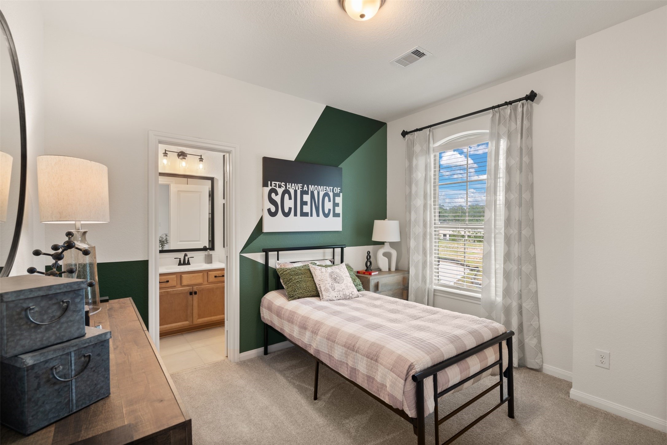 131 West Coralburst Loop Property Photo 15