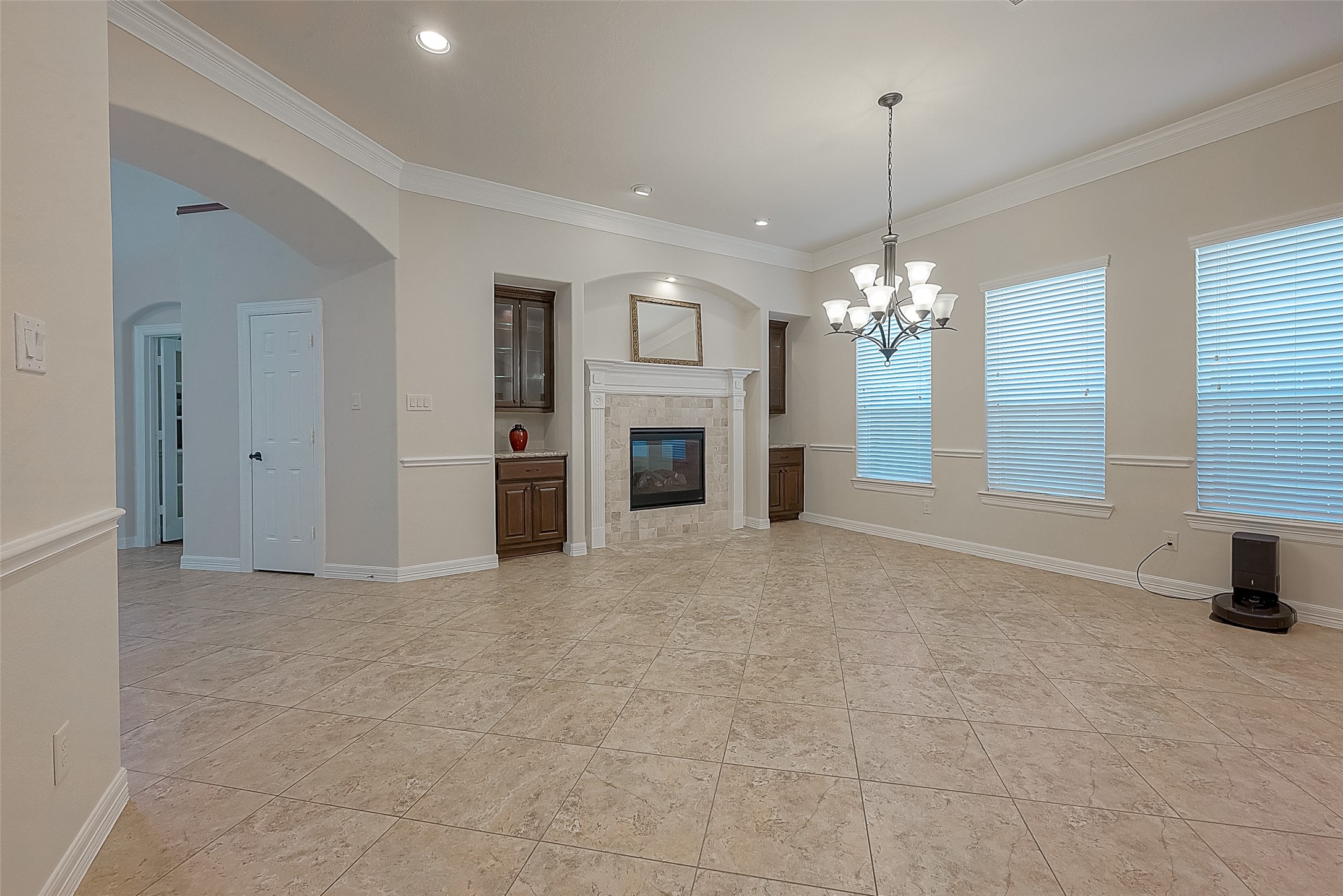 7915 Sleepy Rose Court Property Photo 10