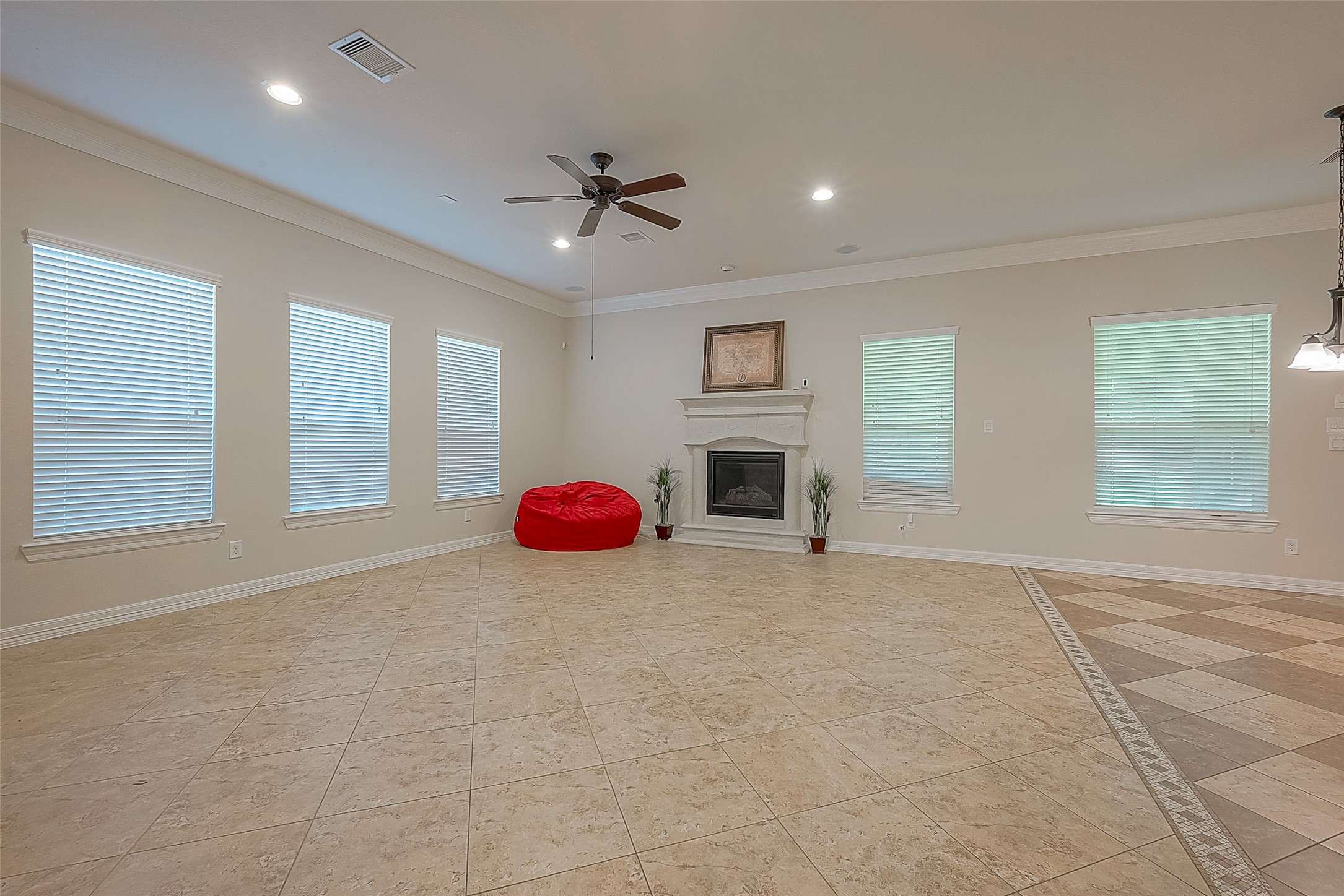 7915 Sleepy Rose Court Property Photo 13