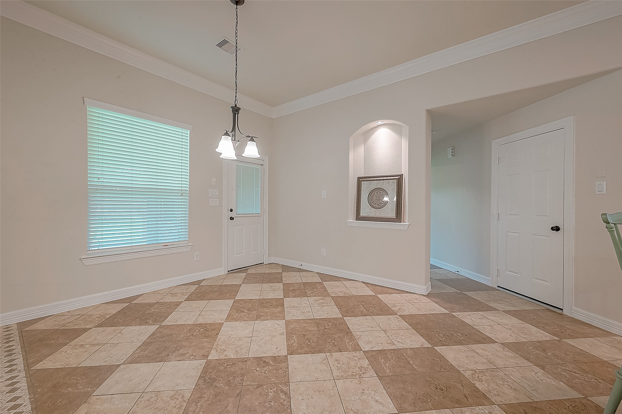 7915 Sleepy Rose Court Property Photo 15