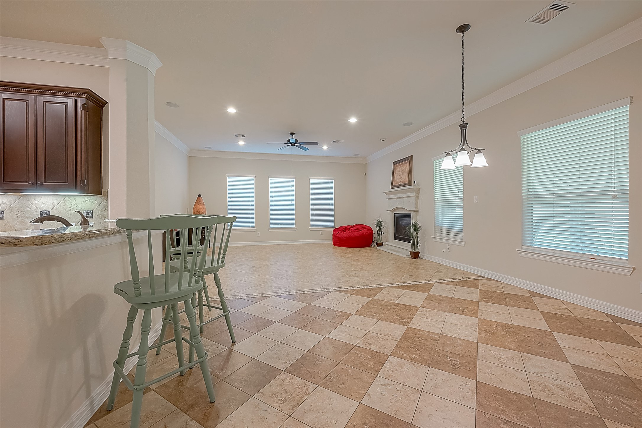 7915 Sleepy Rose Court Property Photo 16