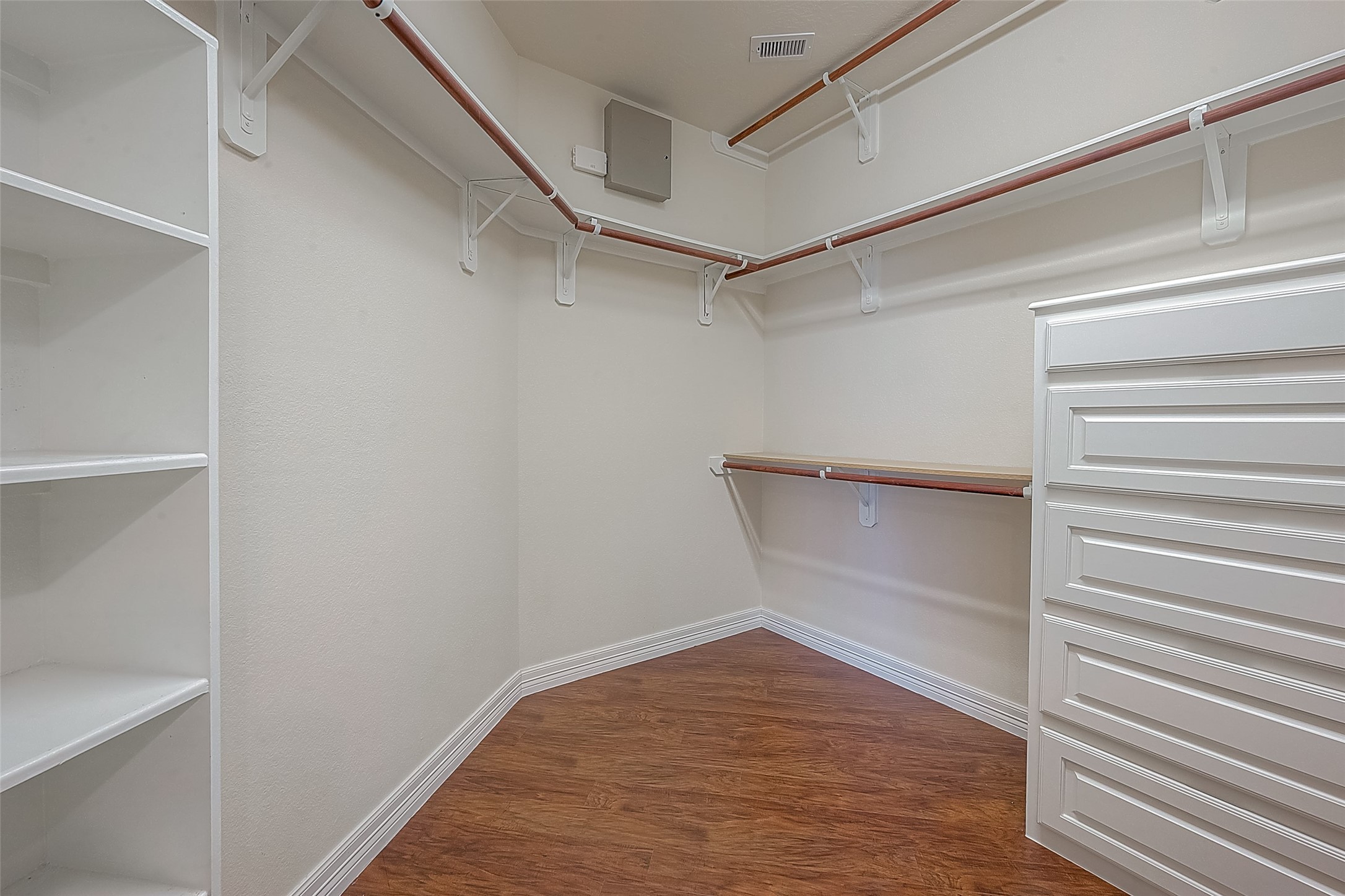 7915 Sleepy Rose Court Property Photo 30