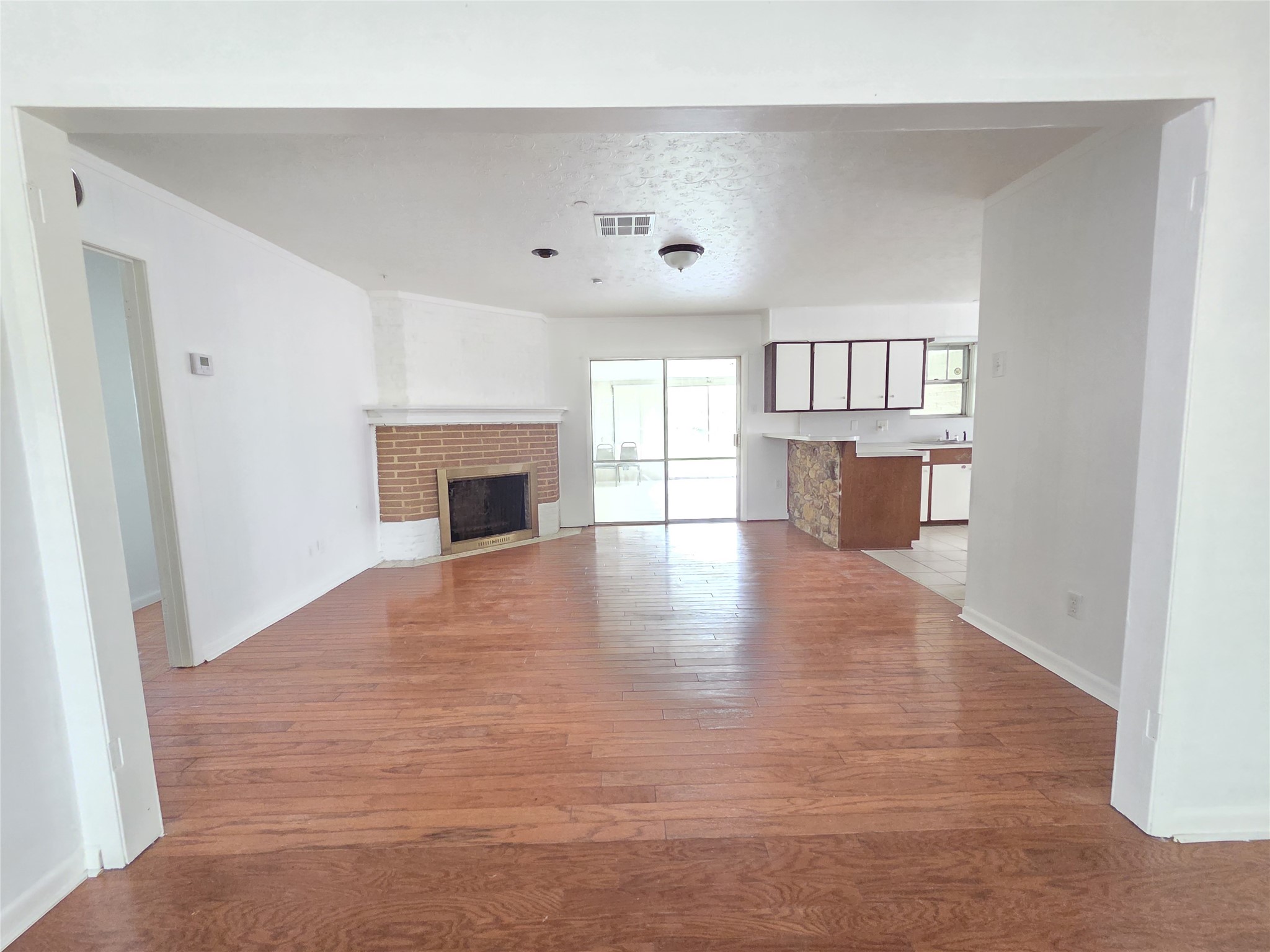 9754 Ebb Street Property Photo 8