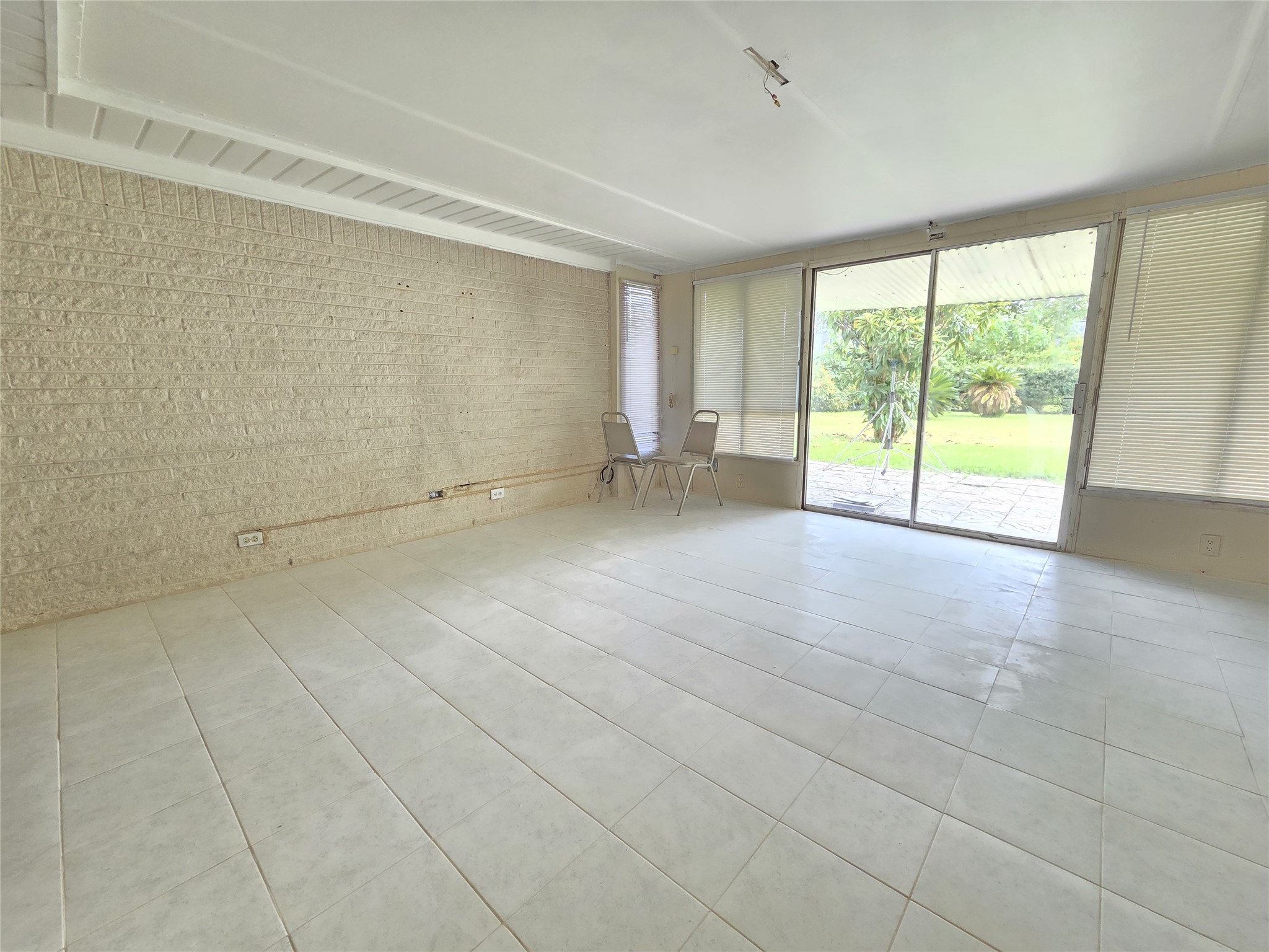 9754 Ebb Street Property Photo 16