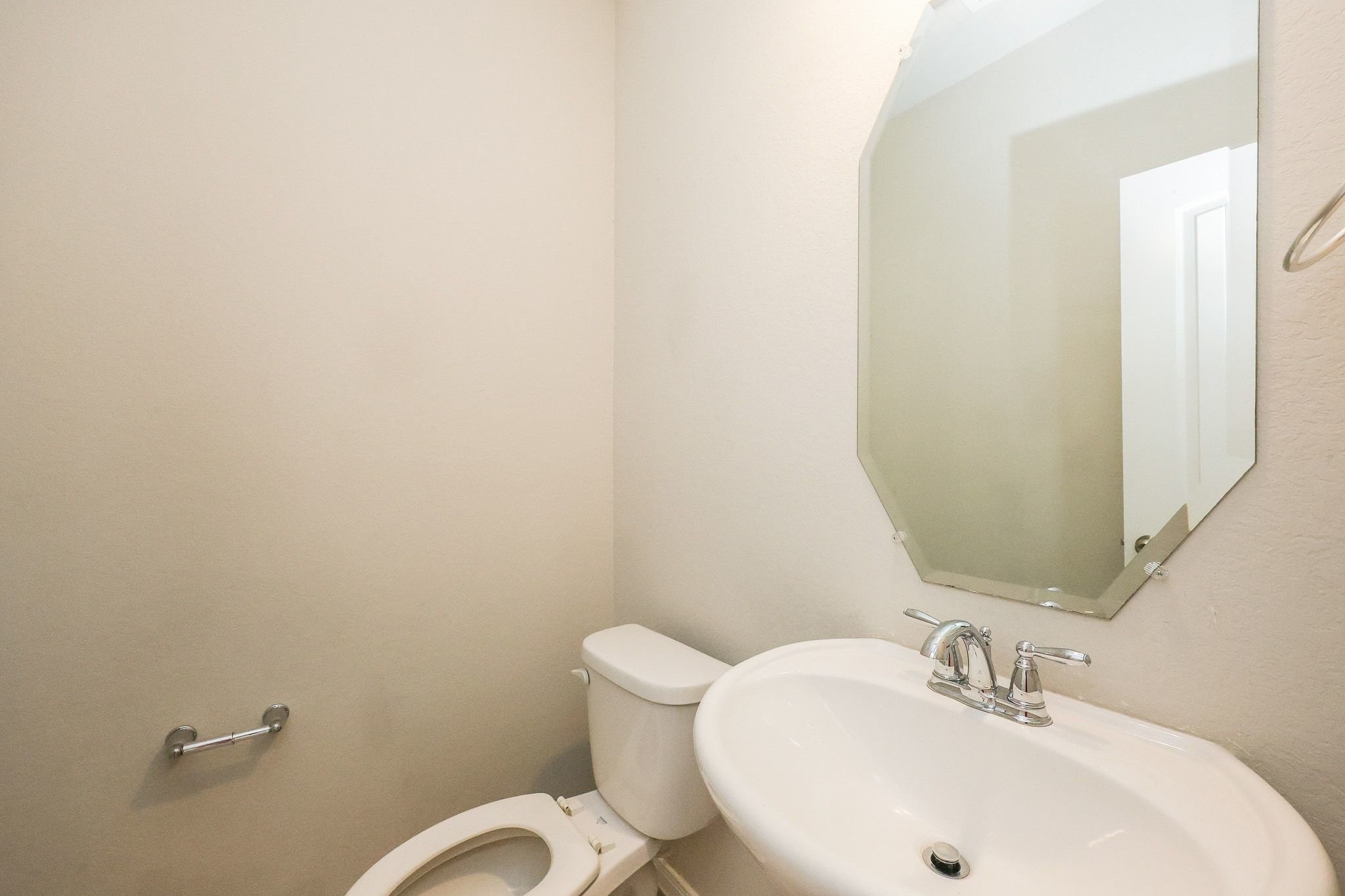 3418 Harvest Meadow Lane Property Photo 19